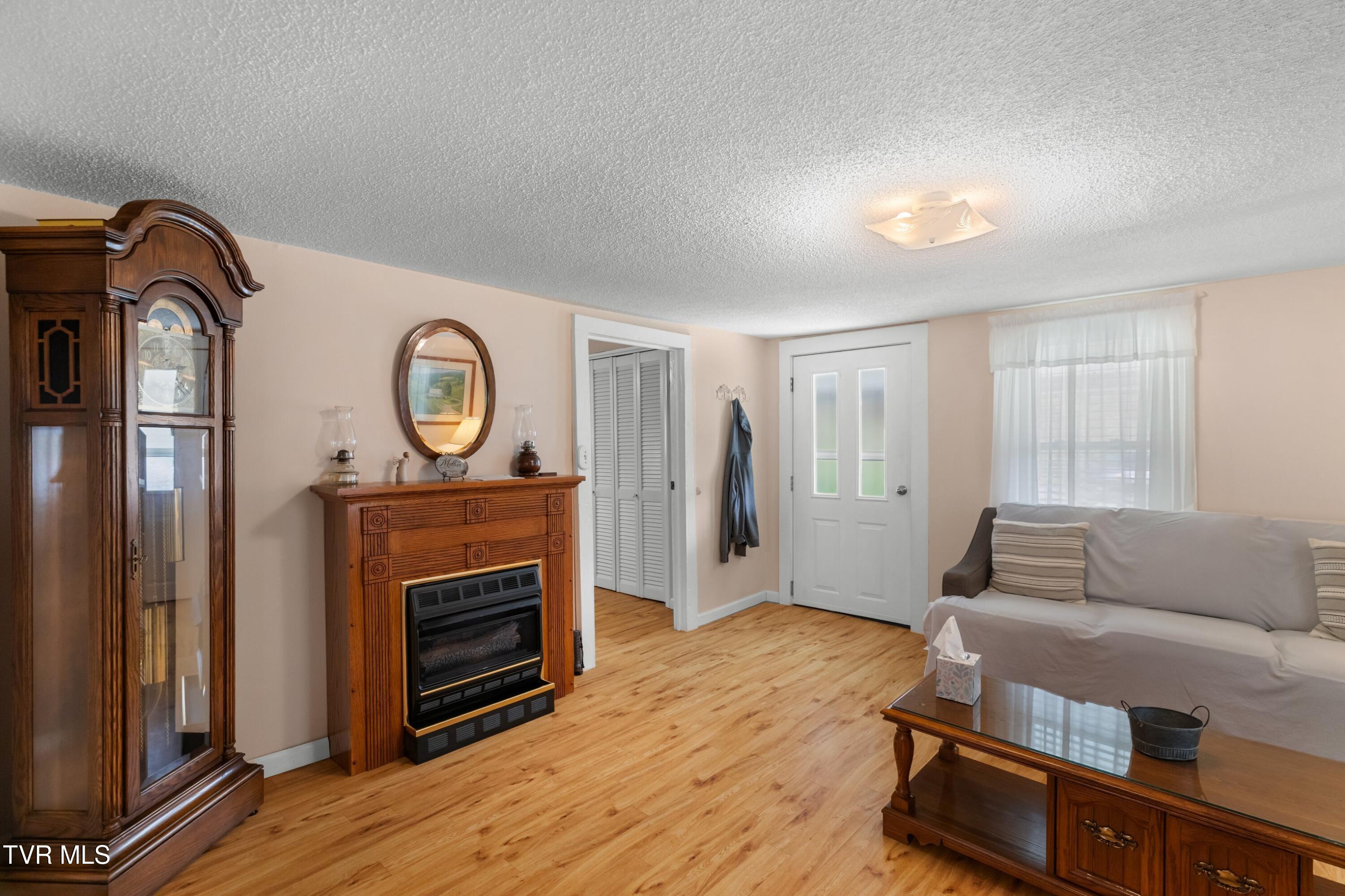 2218 Rebel Hollow Road