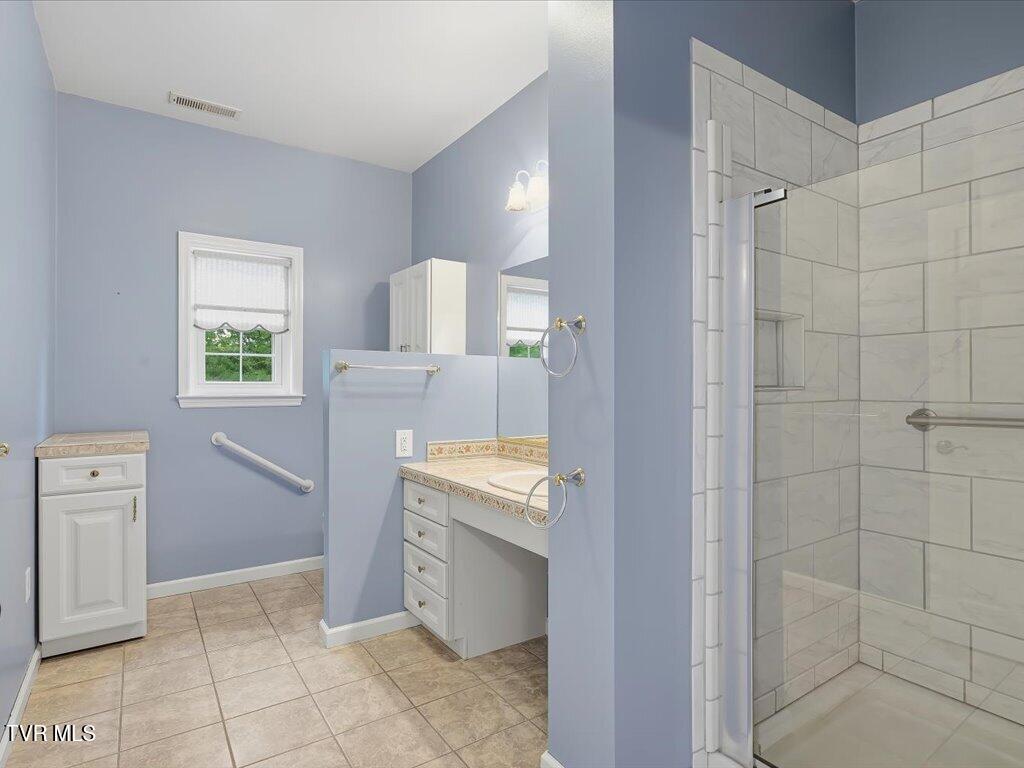 311 Alberts Cv, Rutledge, TN, 37861, USA, 4 Bedrooms Bedrooms, ,4 BathroomsBathrooms,Residential,Active,311 Alberts Cv,9995445