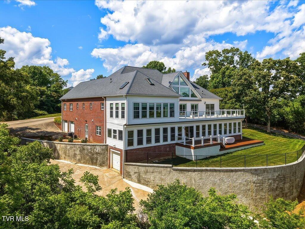 311 Alberts Cv, Rutledge, TN, 37861, USA, 4 Bedrooms Bedrooms, ,4 BathroomsBathrooms,Residential,Active,311 Alberts Cv,9995445