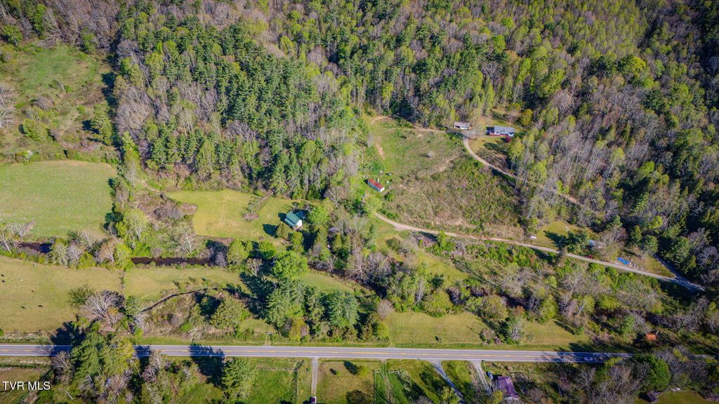 Photo of 507 Ivan Greer Lane, Shady Valley, TN 37688 (MLS # 9994413)