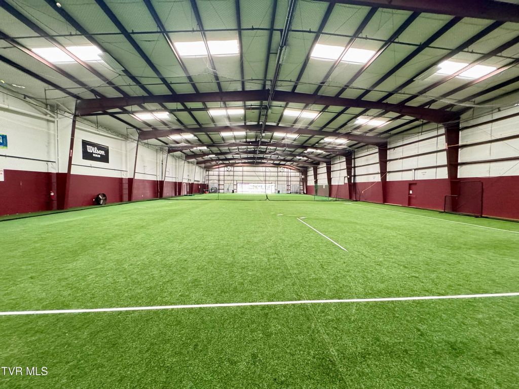 Photo of 250 Commonwealth Ave. Avenue, Bristol, VA 24201 (MLS # 9980501)