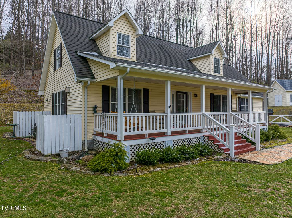 Photo of 30146 Tobias Drive, Meadowview, VA 24361 (MLS # 9992569)