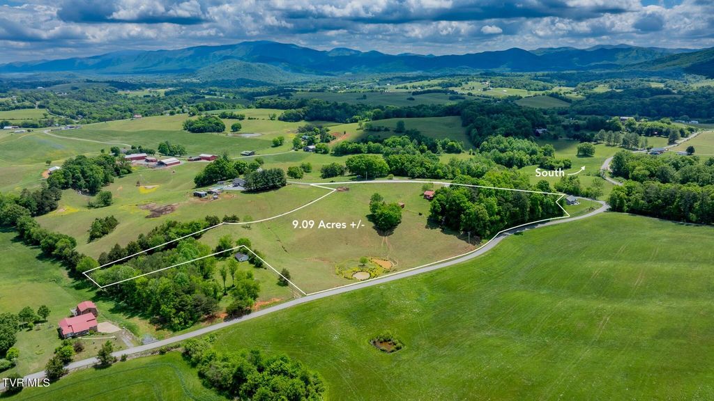Photo of 902 Mill Road, Greeneville, TN 37743 (MLS # 9994786)