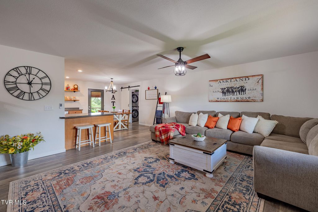 Photo of 902 Mill Road, Greeneville, TN 37743 (MLS # 9994786)