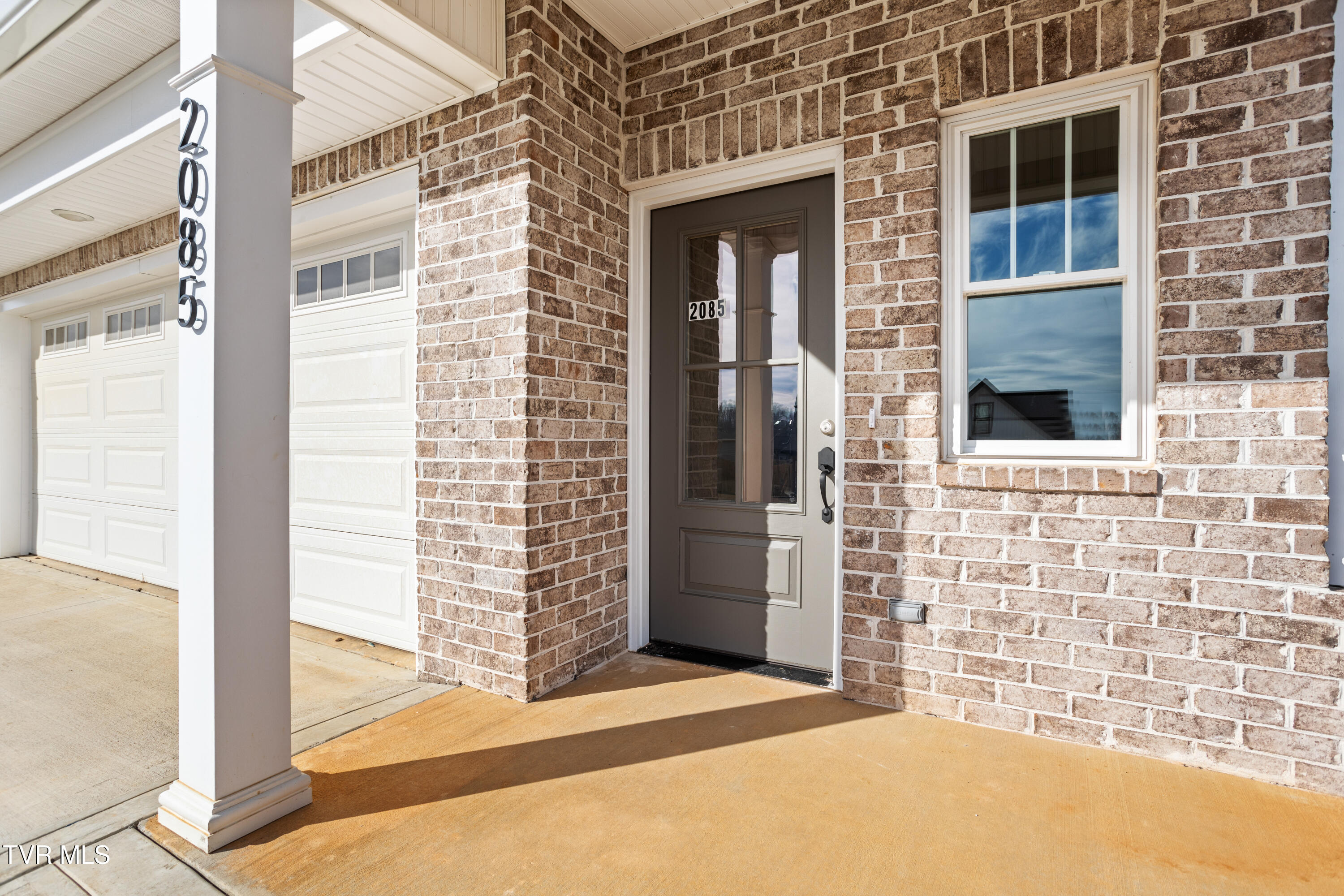 2085 Presley Crossing