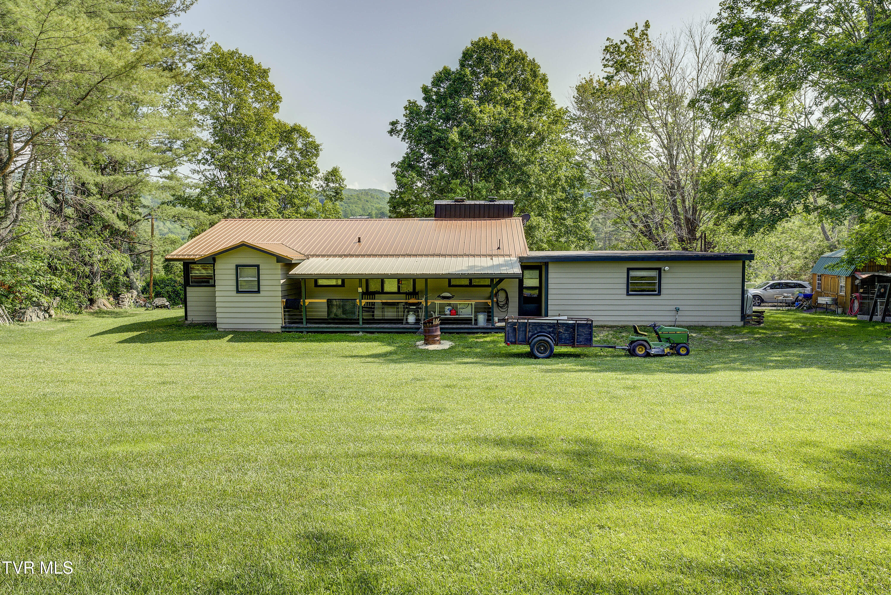 1236 Banner Elk Highway, Banner Elk, North Carolina image 3