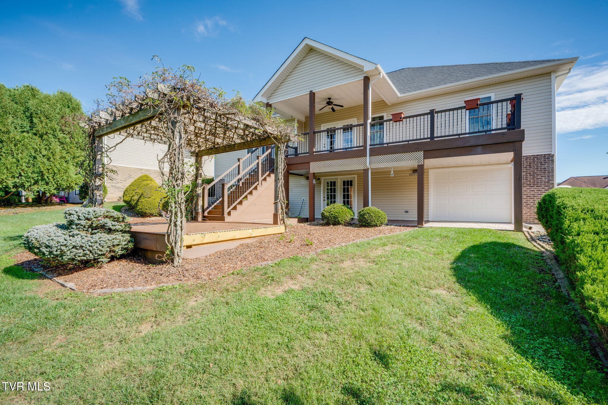 325 Goldenrod Drive