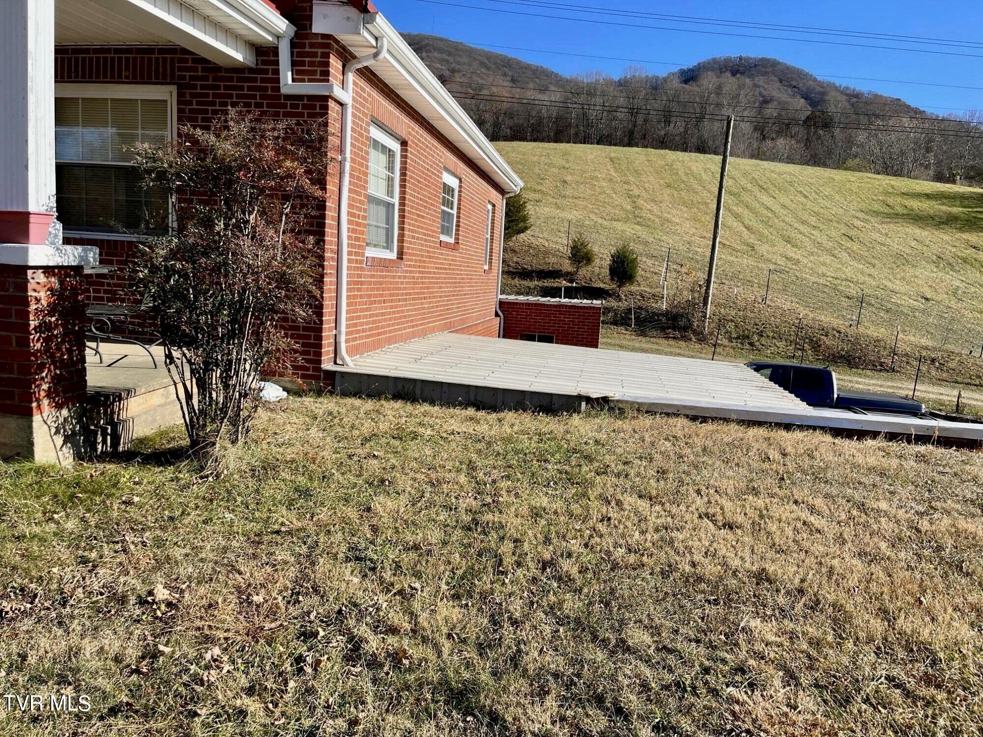 2908 Nickelsville Highway, Gate City, Virginia image 12