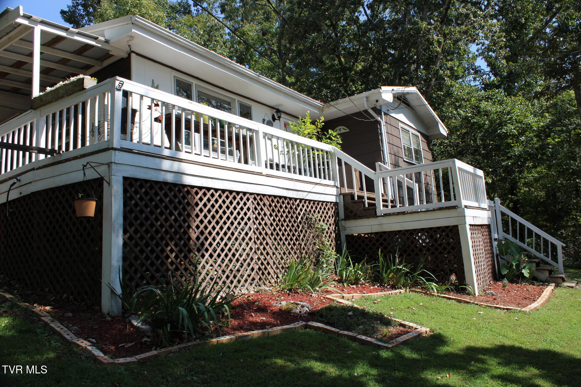 230 Presley Lane