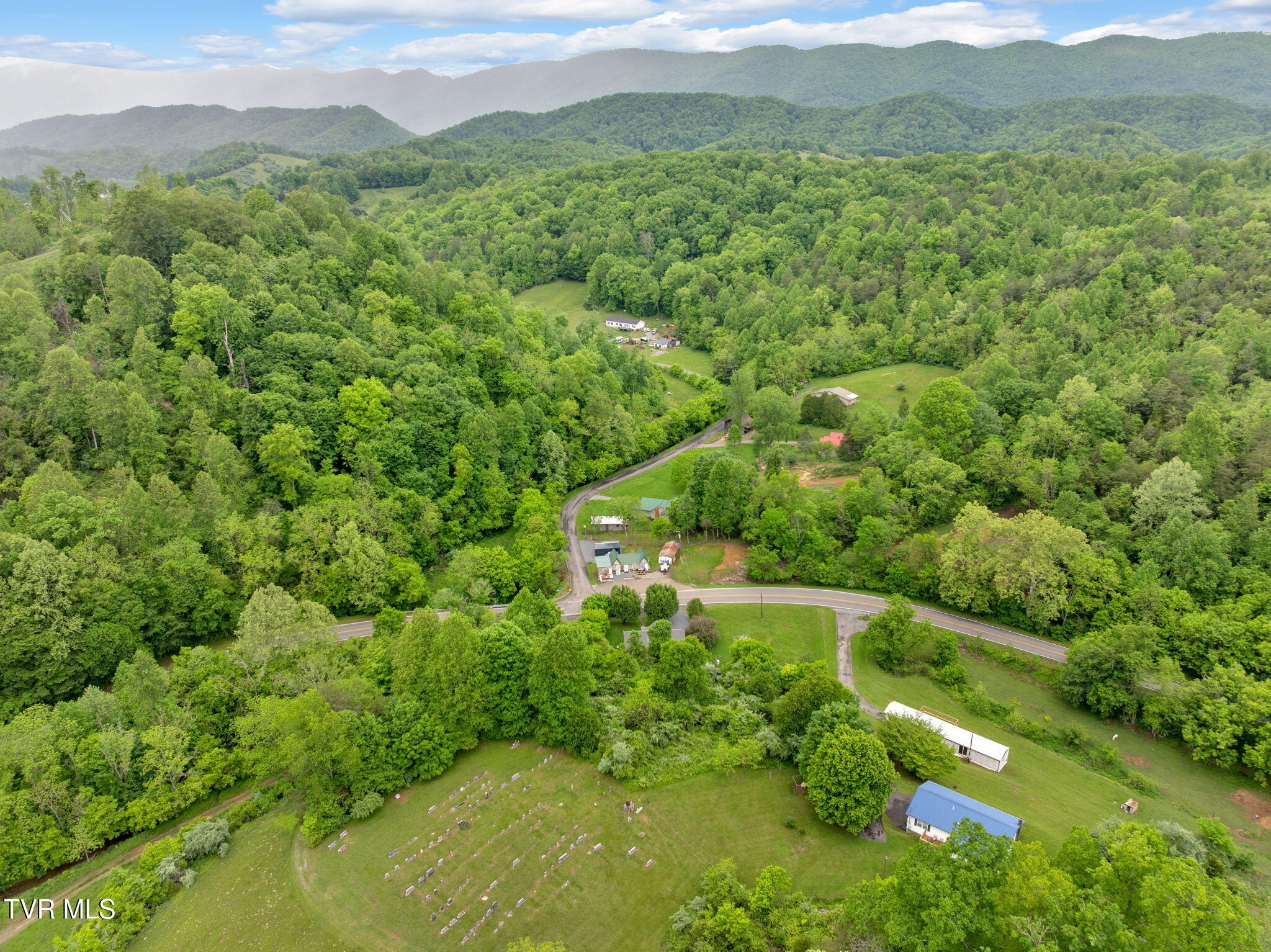 8836 Bristol Highway, Hiltons, Virginia image 28