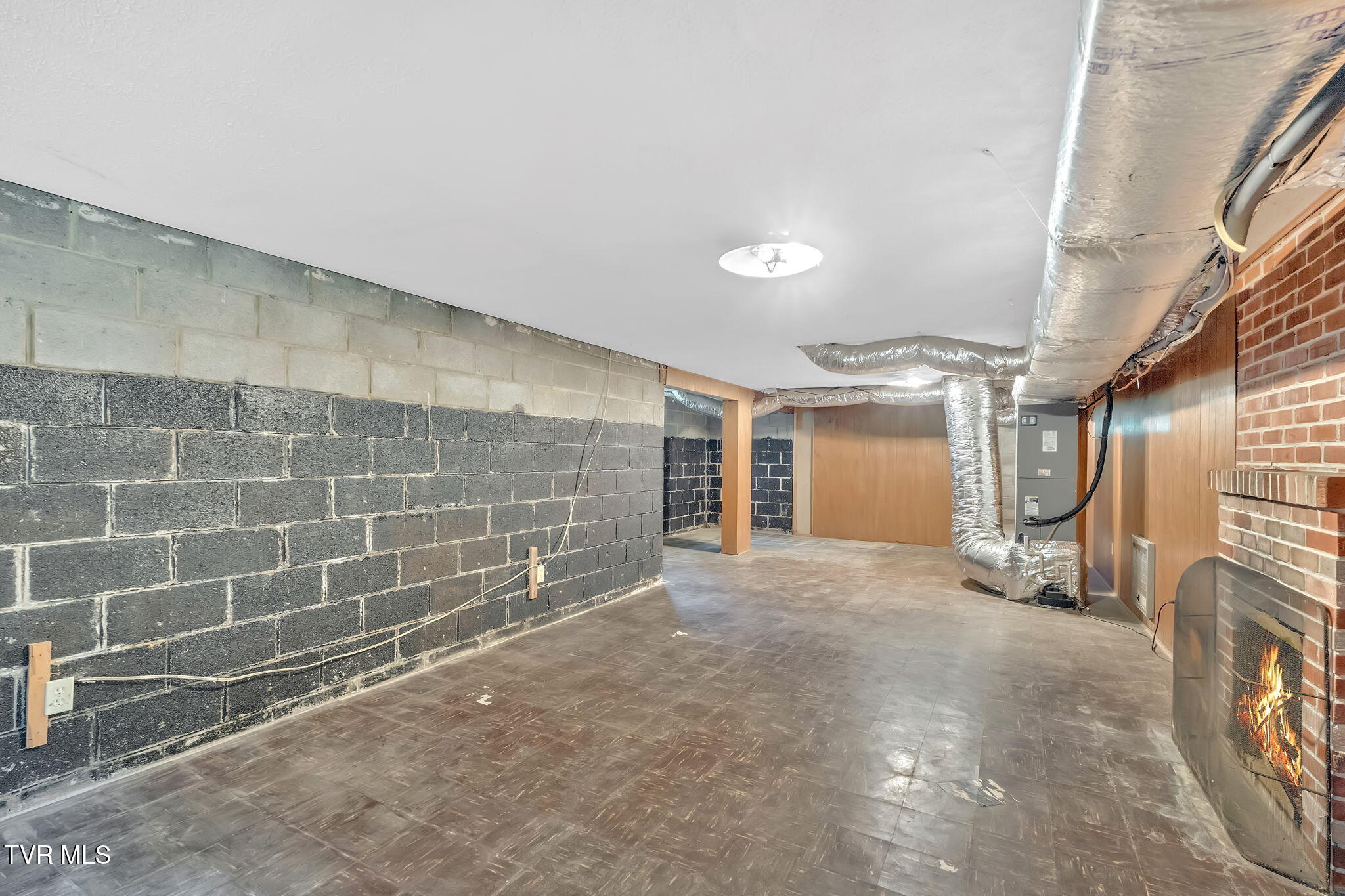 8836 Bristol Highway, Hiltons, Virginia image 23