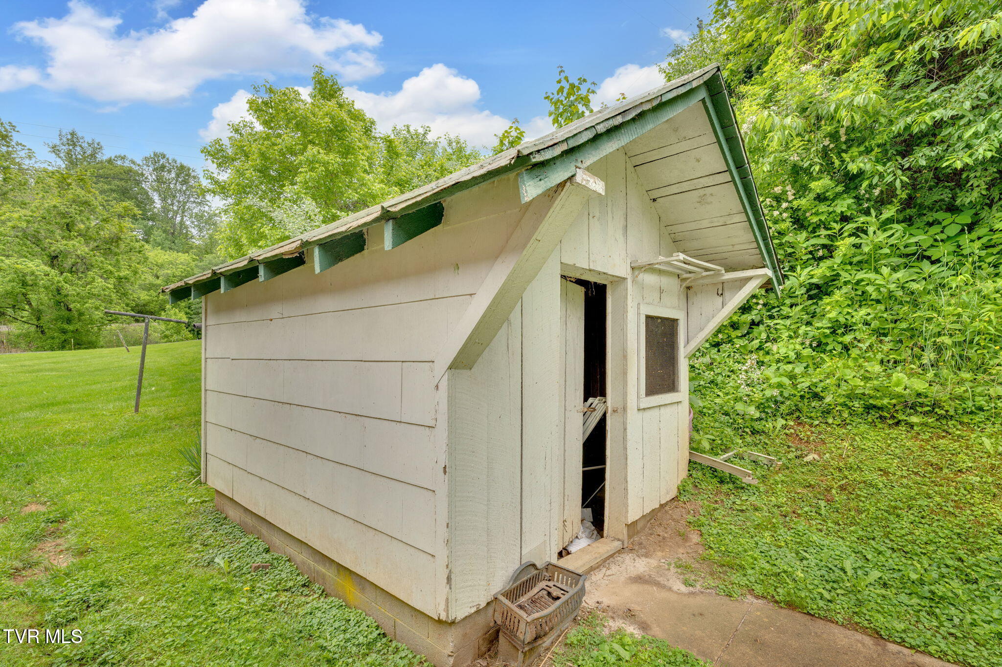 8836 Bristol Highway, Hiltons, Virginia image 31