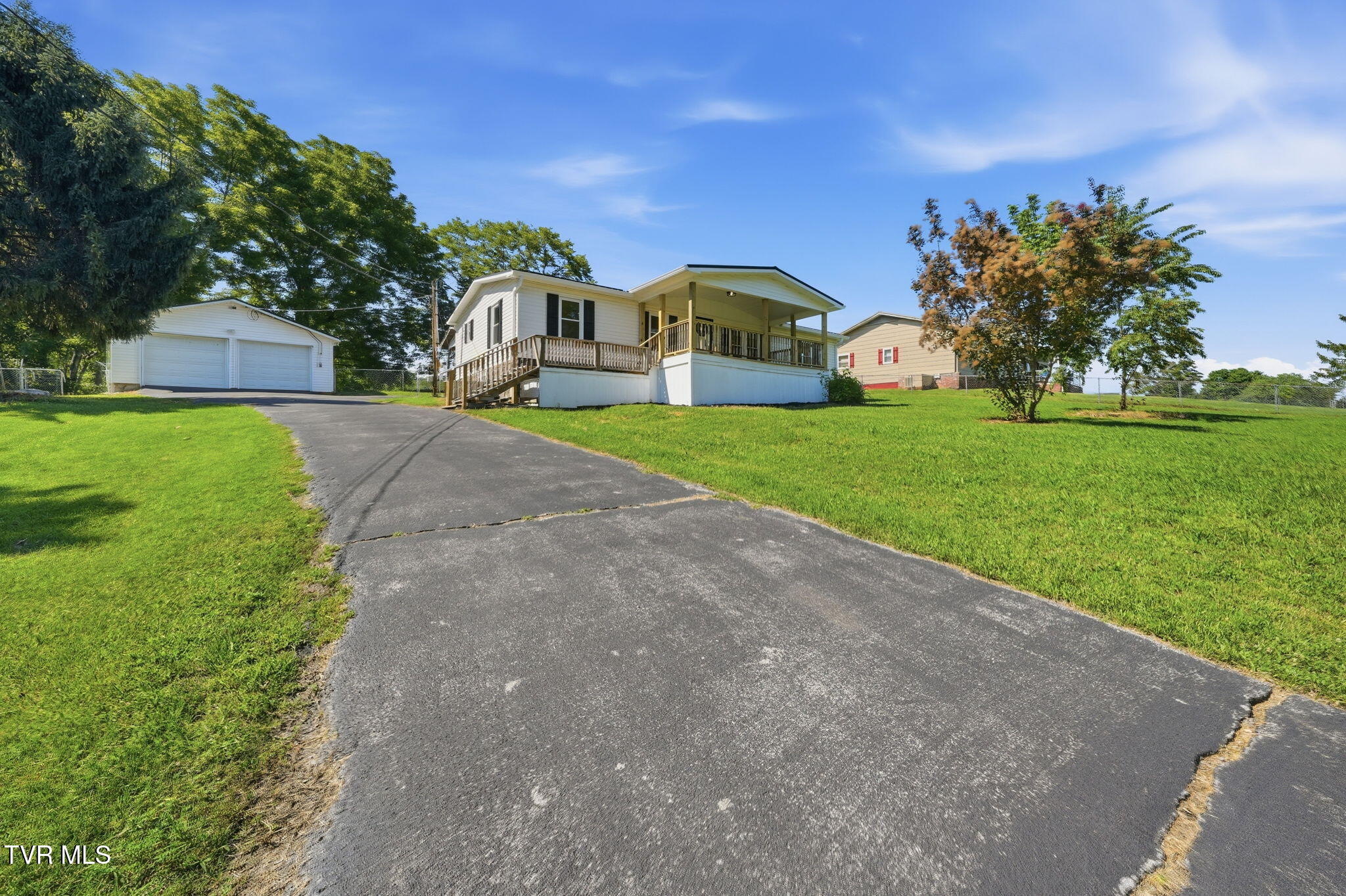 Photo 1 of 57 — 107 Hughes Lane, Johnson City, TN 37601