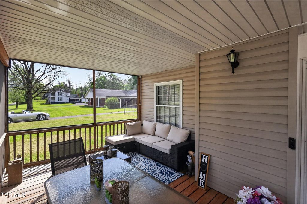 Photo of 126 Buffalo Creek Road, Johnson City, TN 37601 (MLS # 9994204)