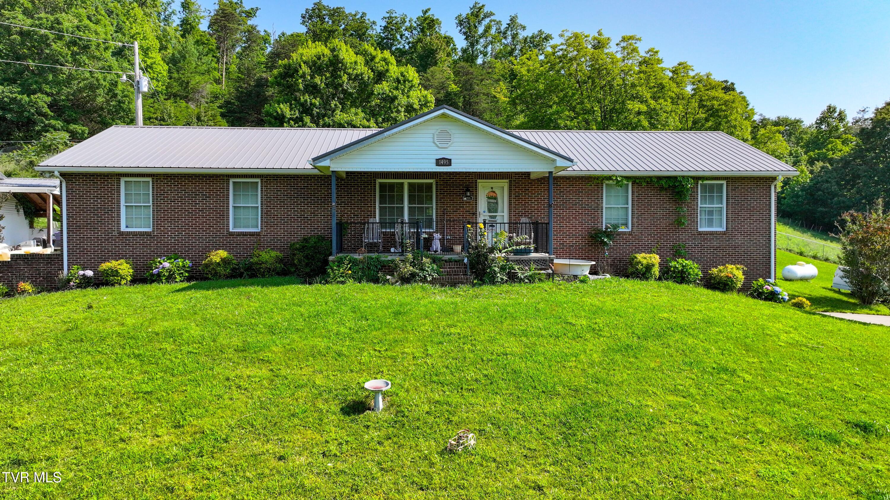1495 Fishpond Road, Chuckey, Tennessee image 1