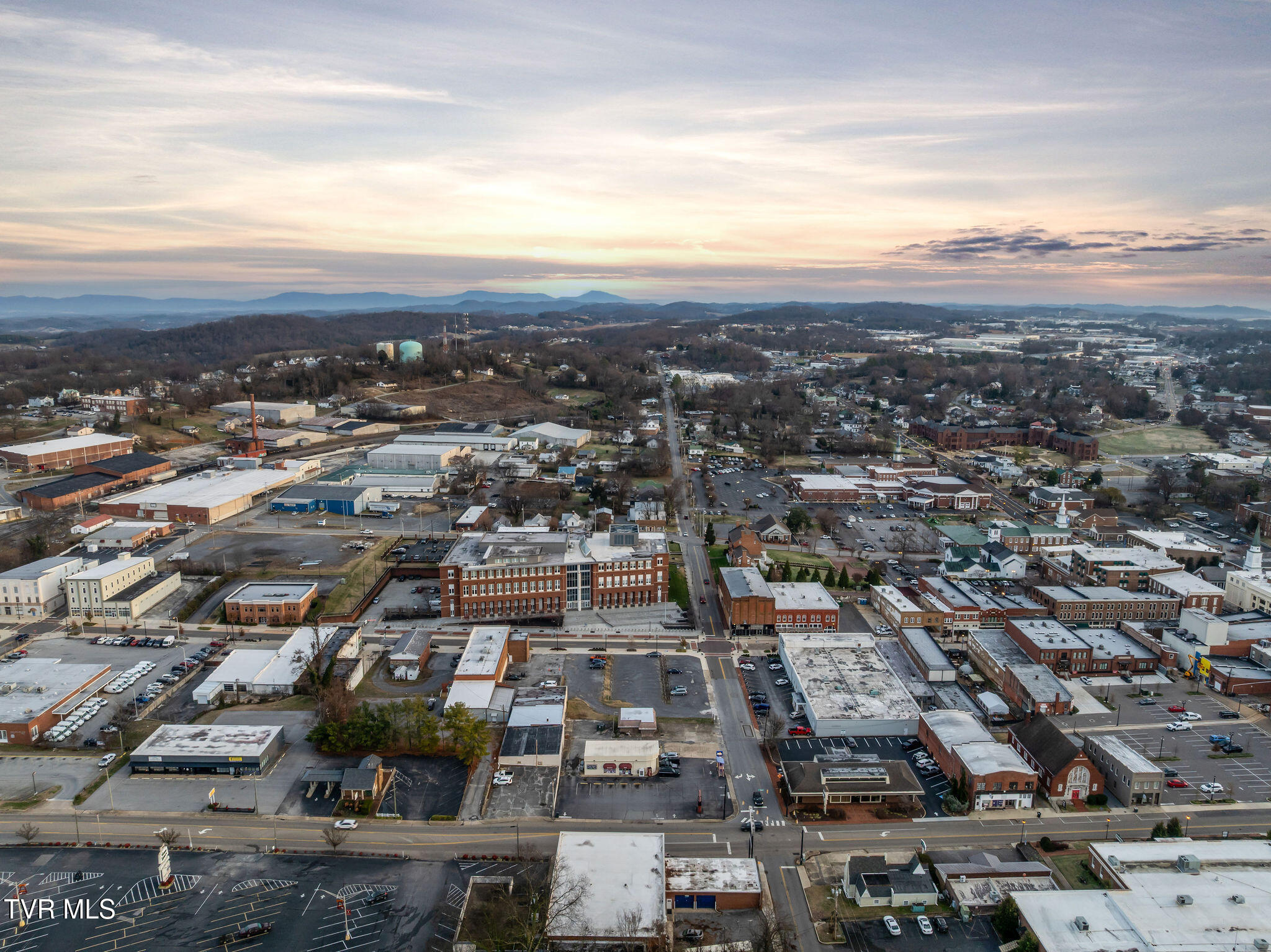 200 West Summer Street