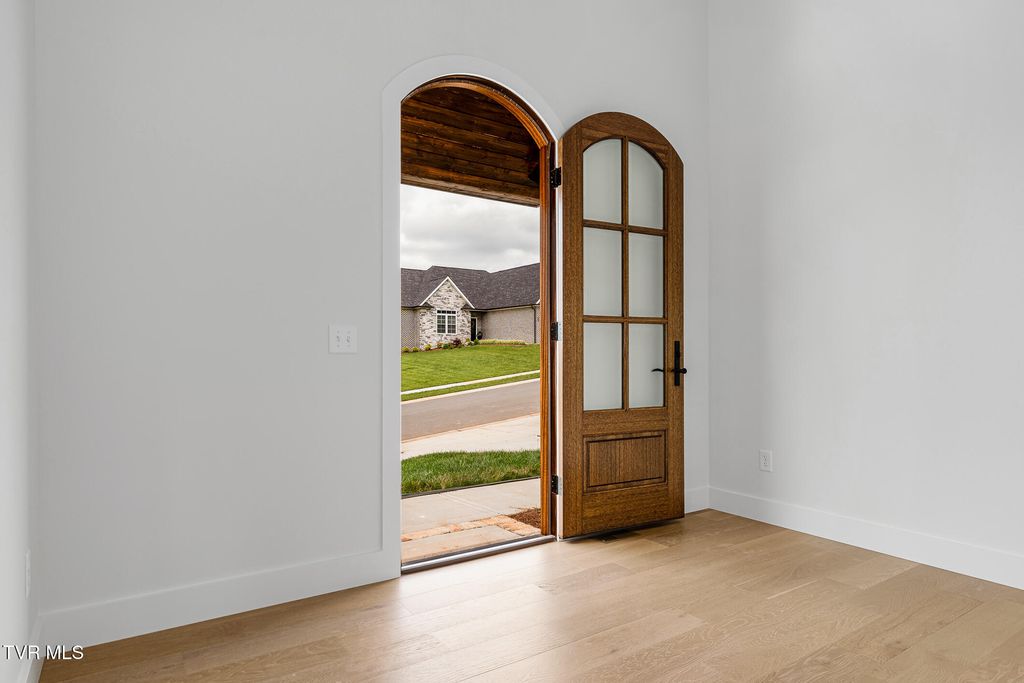 Photo of 50 Glaze Farm Way, Johnson City, TN 37601 (MLS # 9994796)