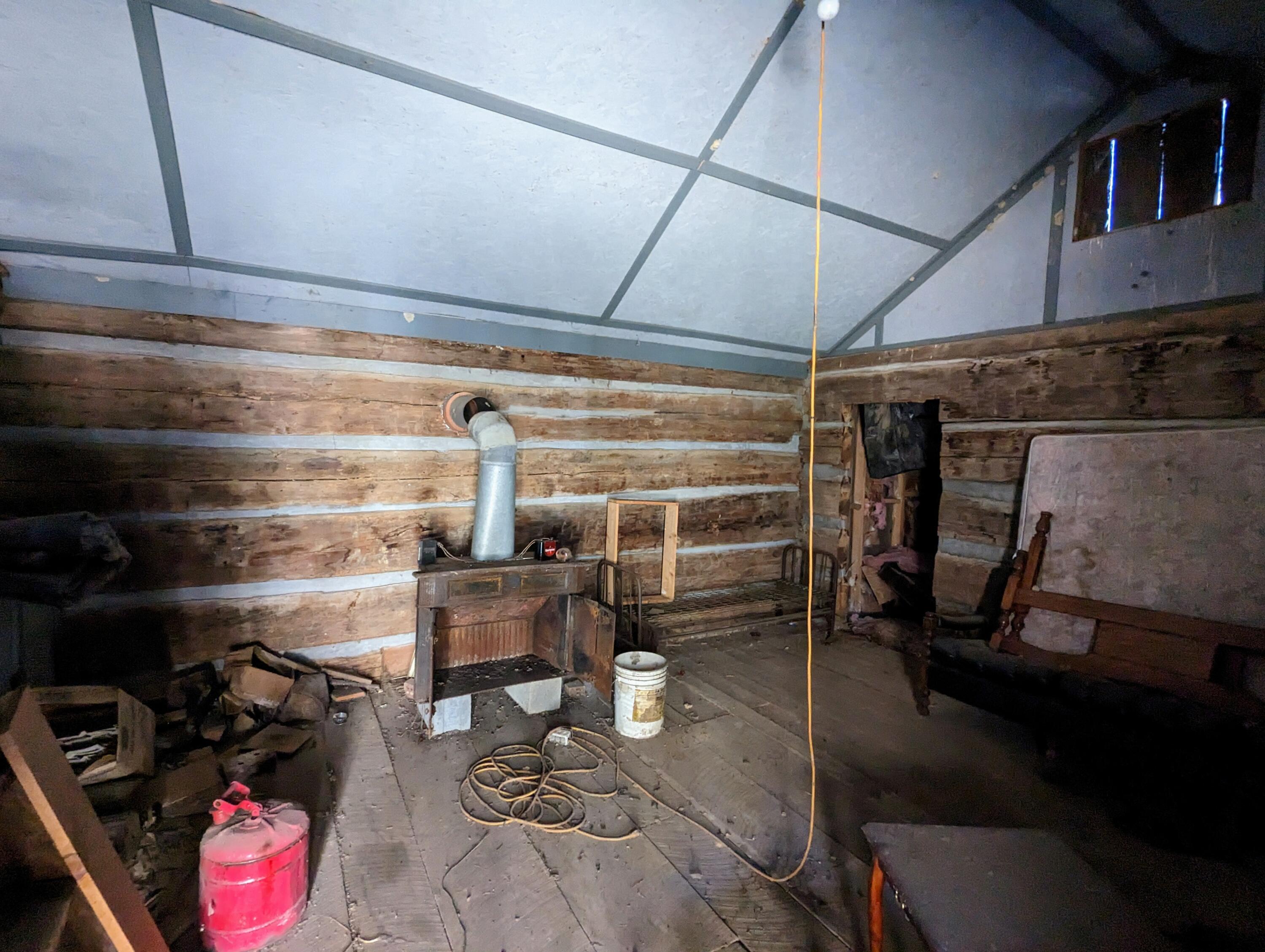 Tbd Honey Camp, Clintwood, Virginia image 19