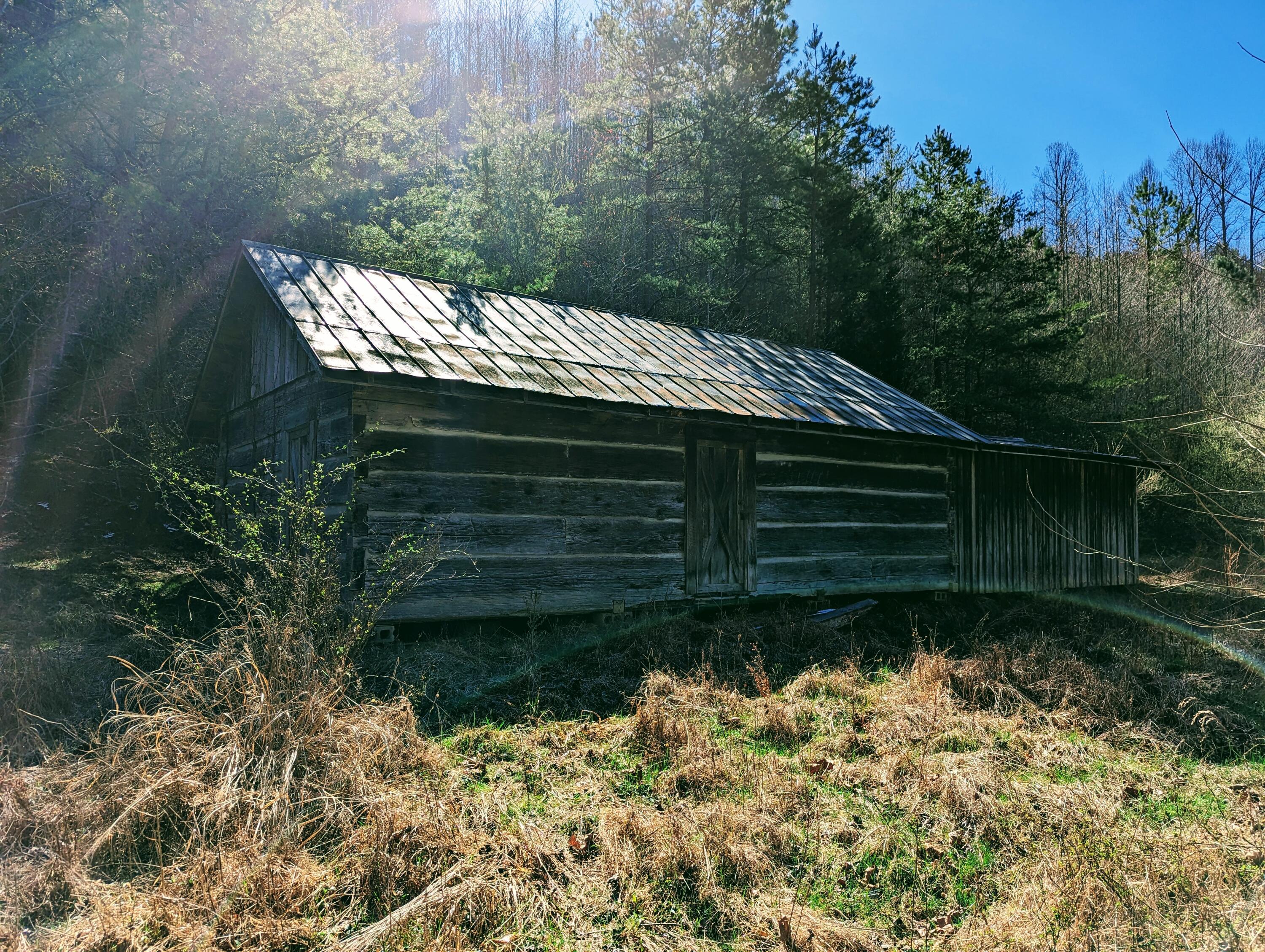 Tbd Honey Camp, Clintwood, Virginia image 17