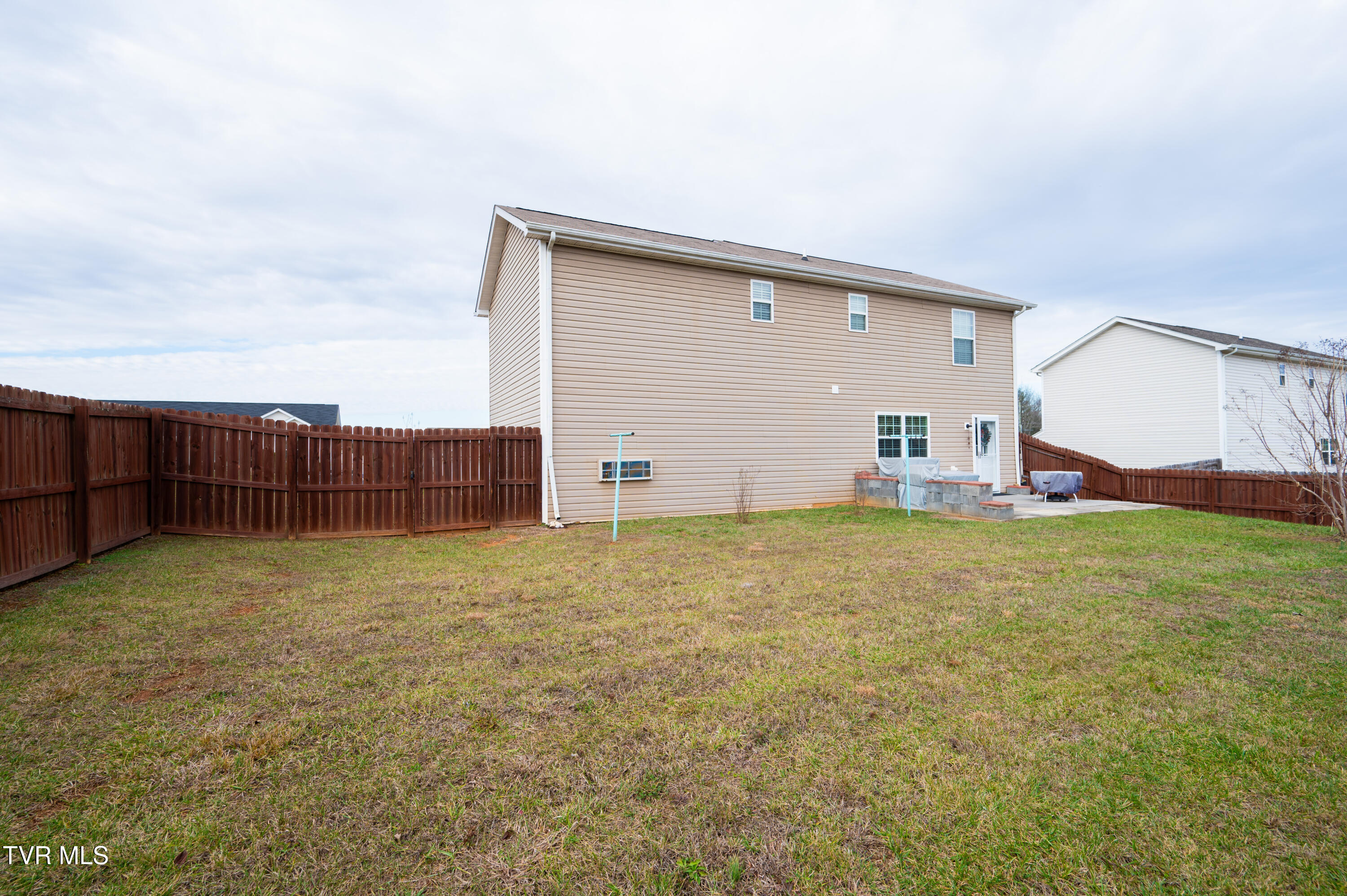 105 May Apple Drive, Bluff City, Tennessee image 39