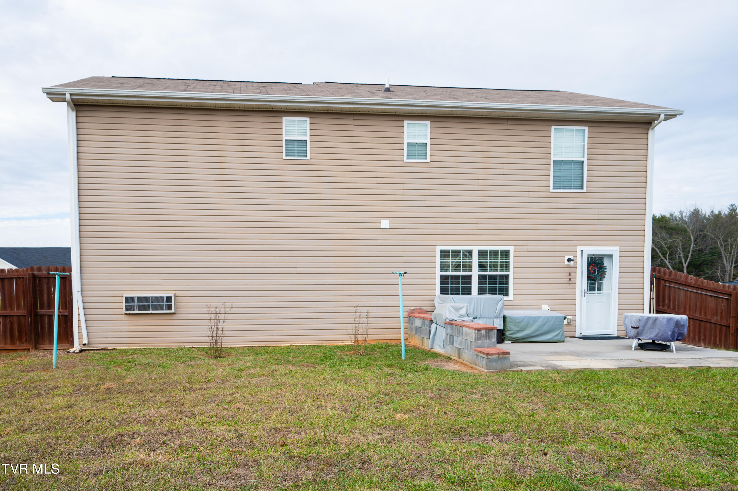 105 May Apple Drive, Bluff City, Tennessee image 38