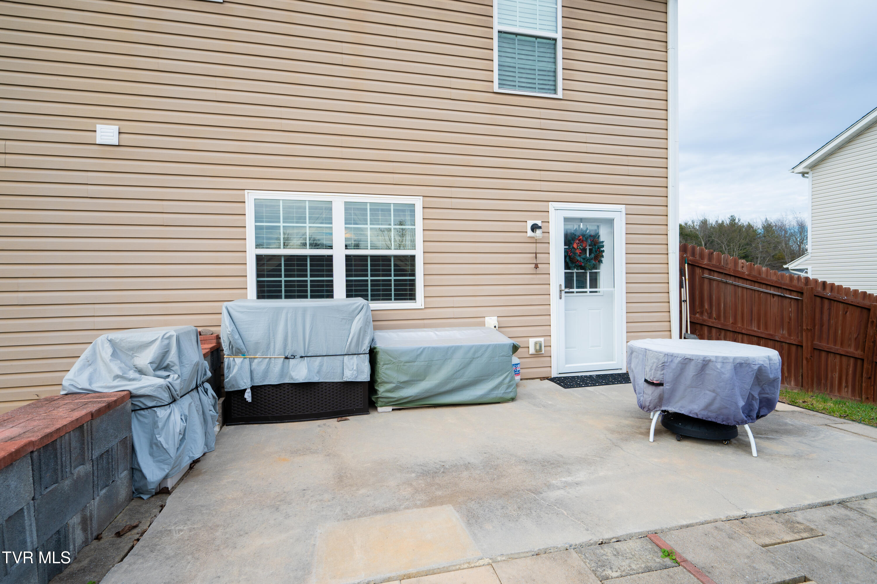 105 May Apple Drive, Bluff City, Tennessee image 44