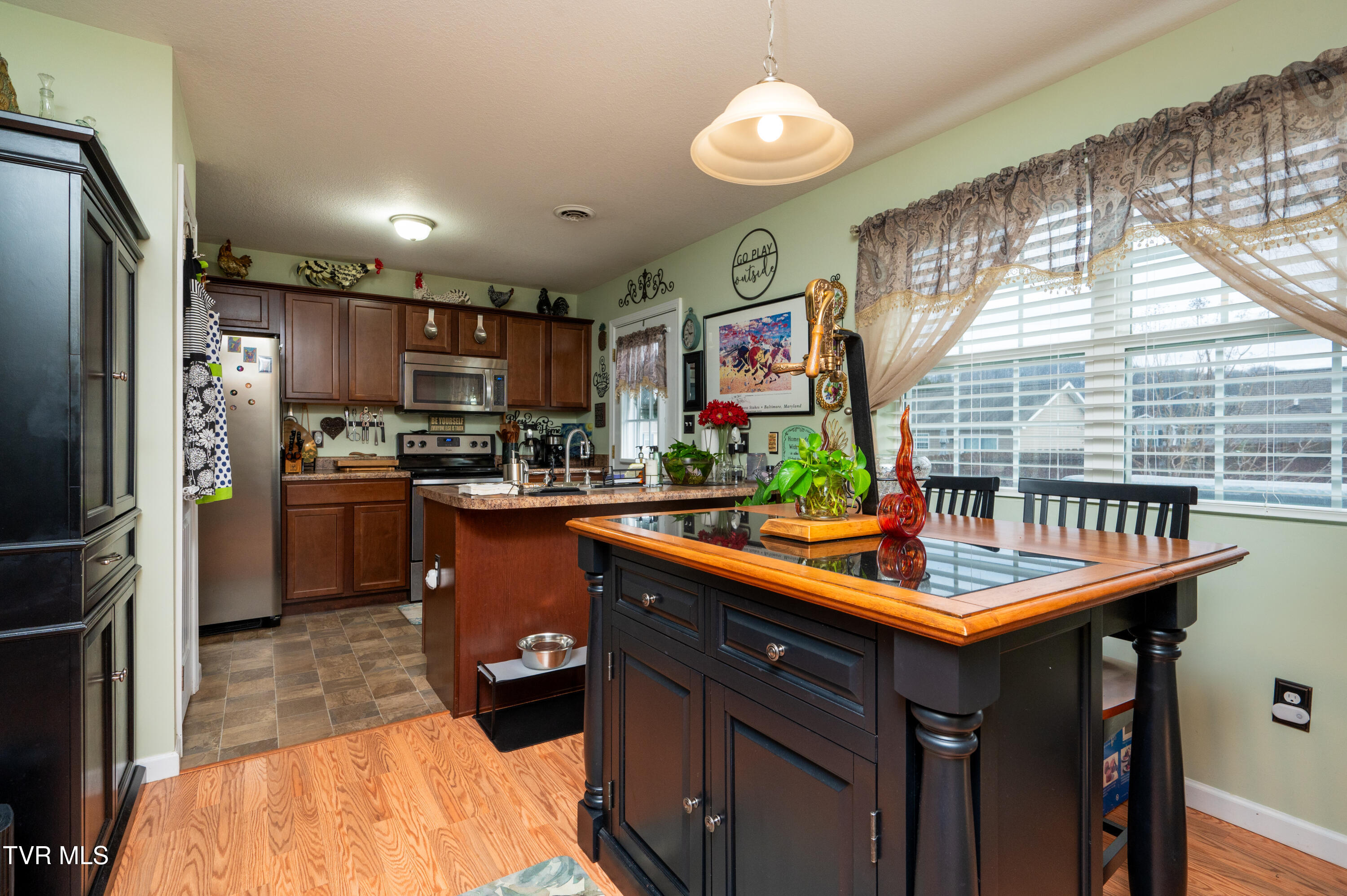 105 May Apple Drive, Bluff City, Tennessee image 15