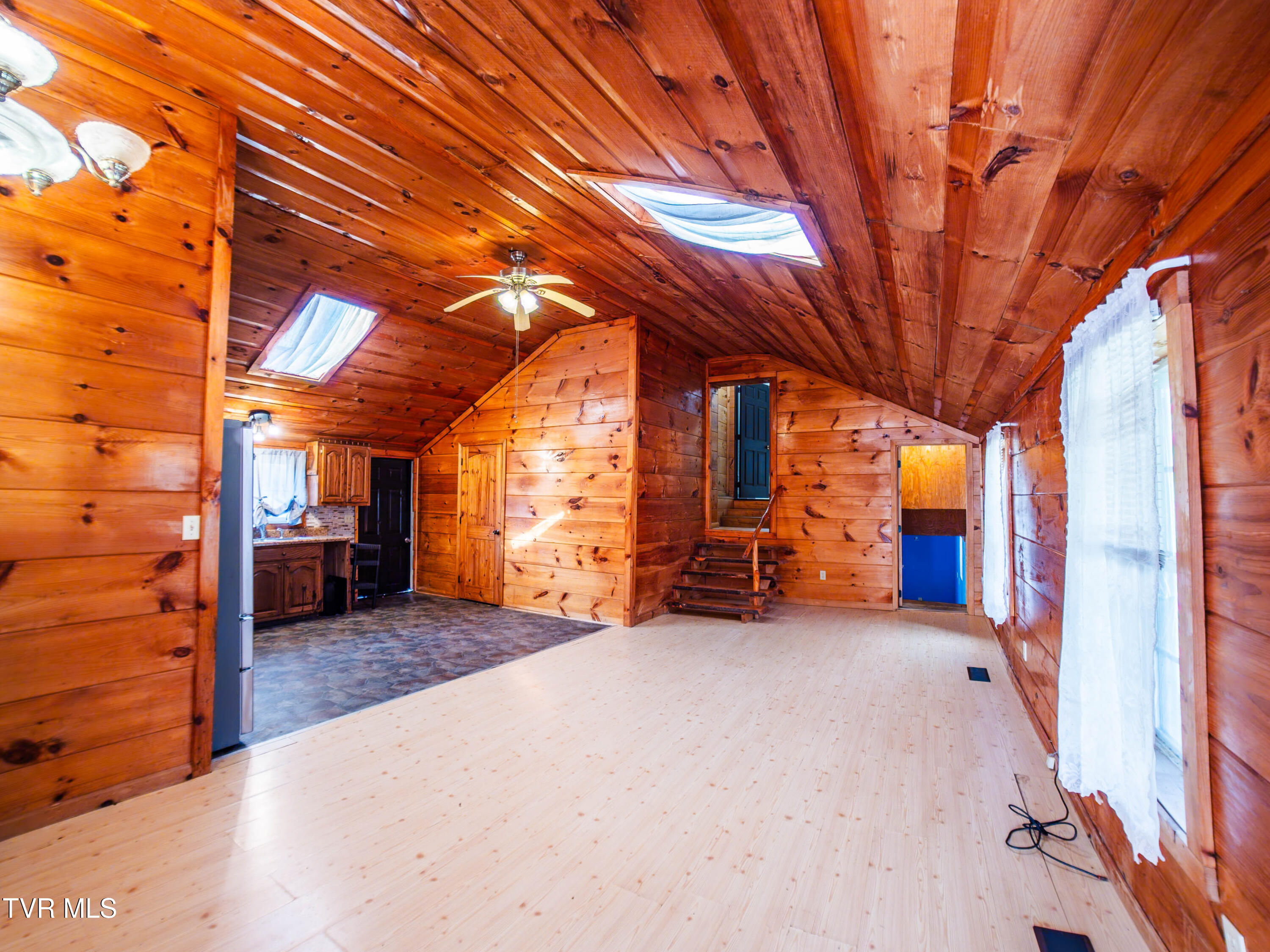 193 Henard Road, Rogersville, Tennessee image 3