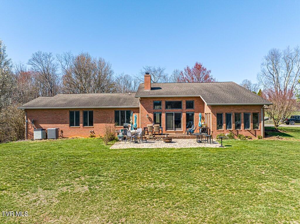 23300 Wycoff Drive, Abingdon, Virginia image 2