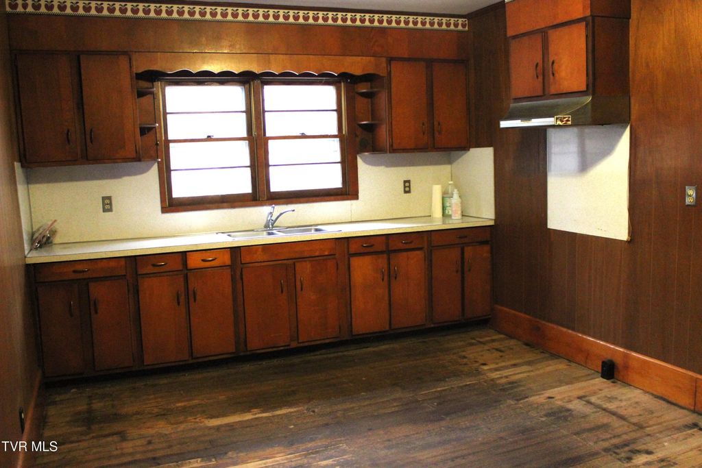 Photo of 106 River Road, Church Hill, TN 37642 (MLS # 9991395)