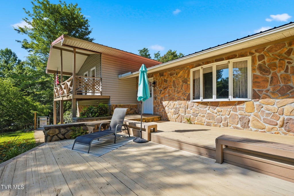 Photo of 206 Woodlawn Drive, Jonesville, VA 24263 (MLS # 9998281)