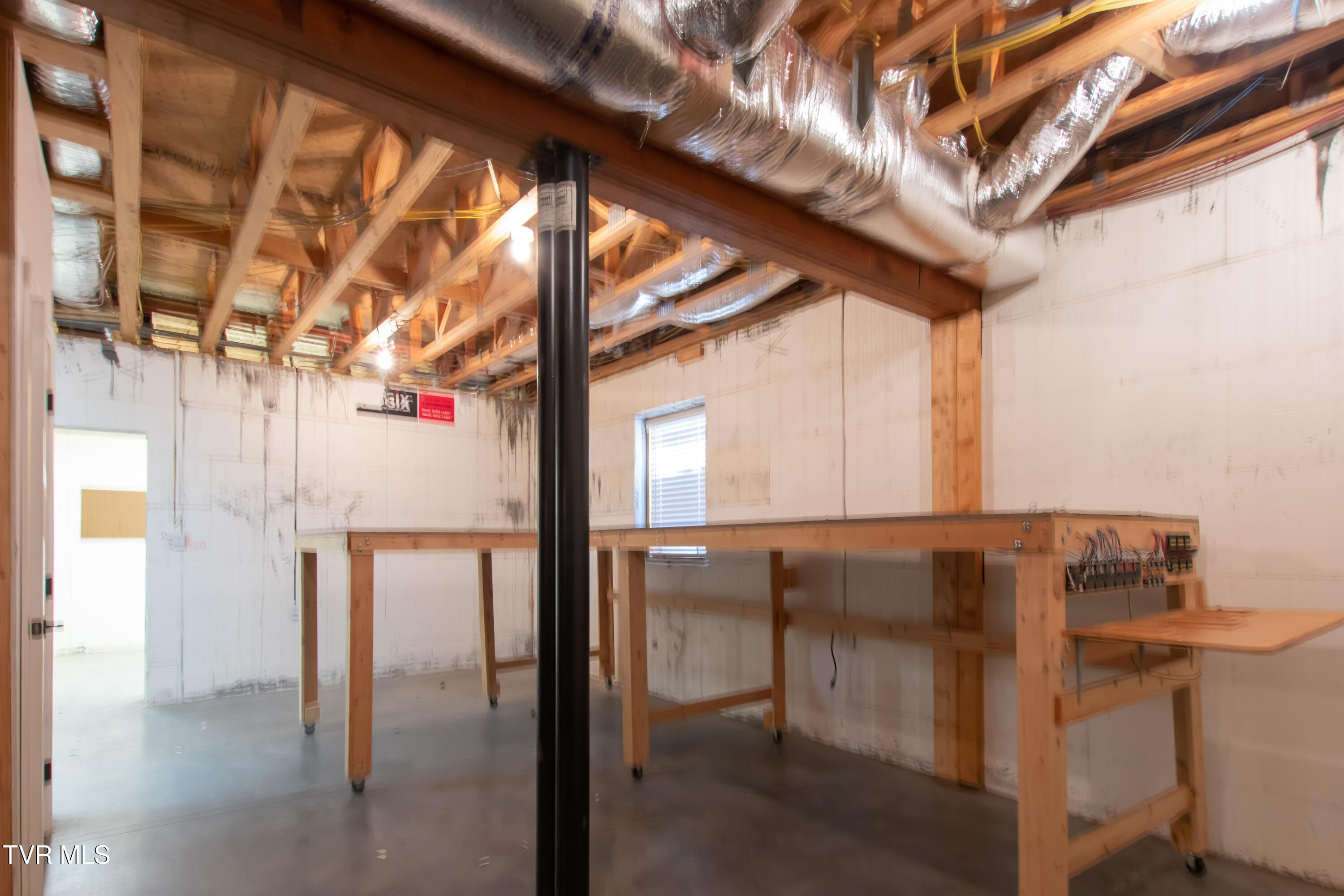 Bristol, Virginia 24202, United States, 3 Bedrooms Bedrooms, ,3 BathroomsBathrooms,Residential,Active,148