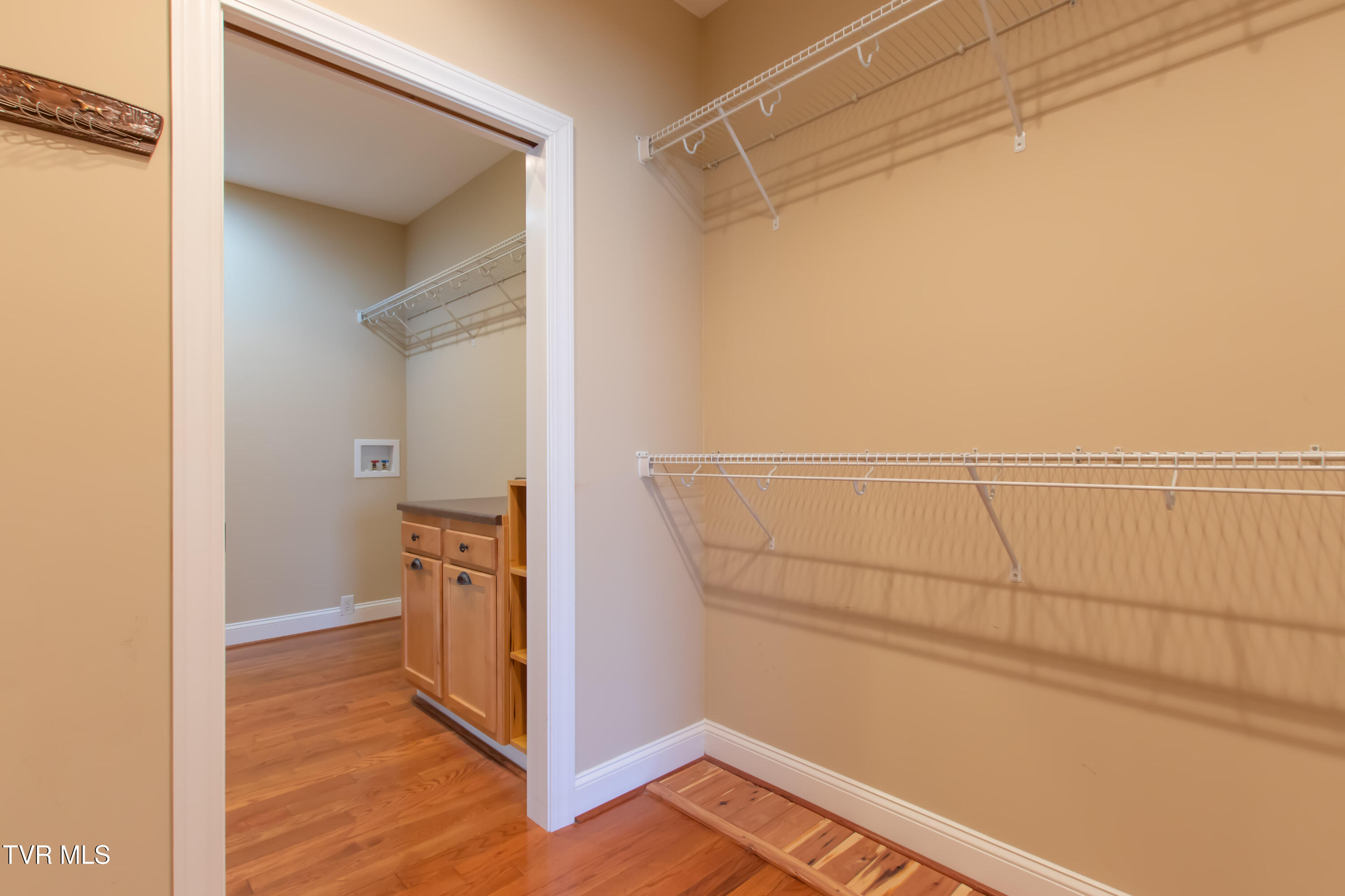 Bristol, Virginia 24202, United States, 3 Bedrooms Bedrooms, ,3 BathroomsBathrooms,Residential,Active,148