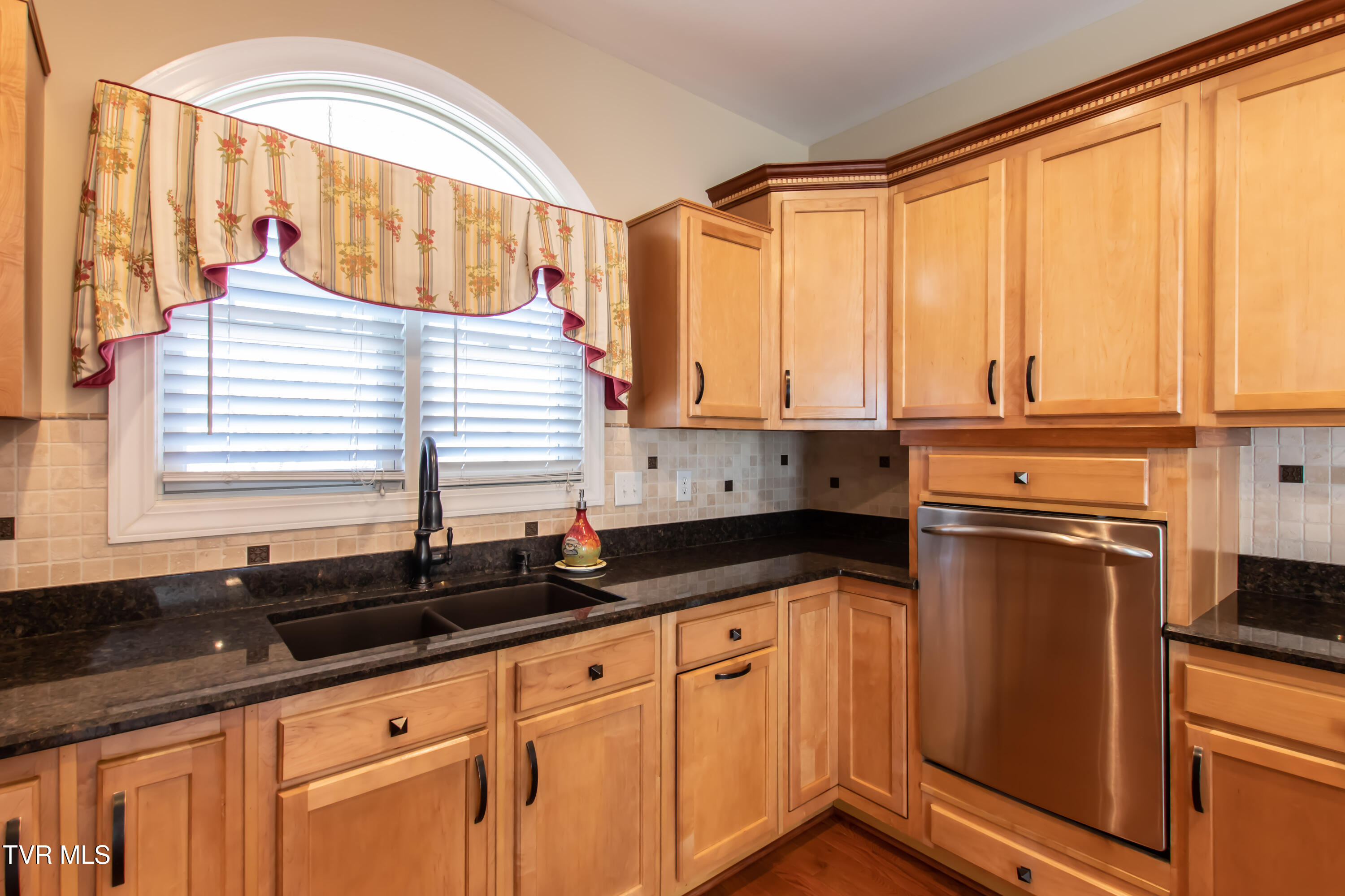 Bristol, Virginia 24202, United States, 3 Bedrooms Bedrooms, ,3 BathroomsBathrooms,Residential,Active,148