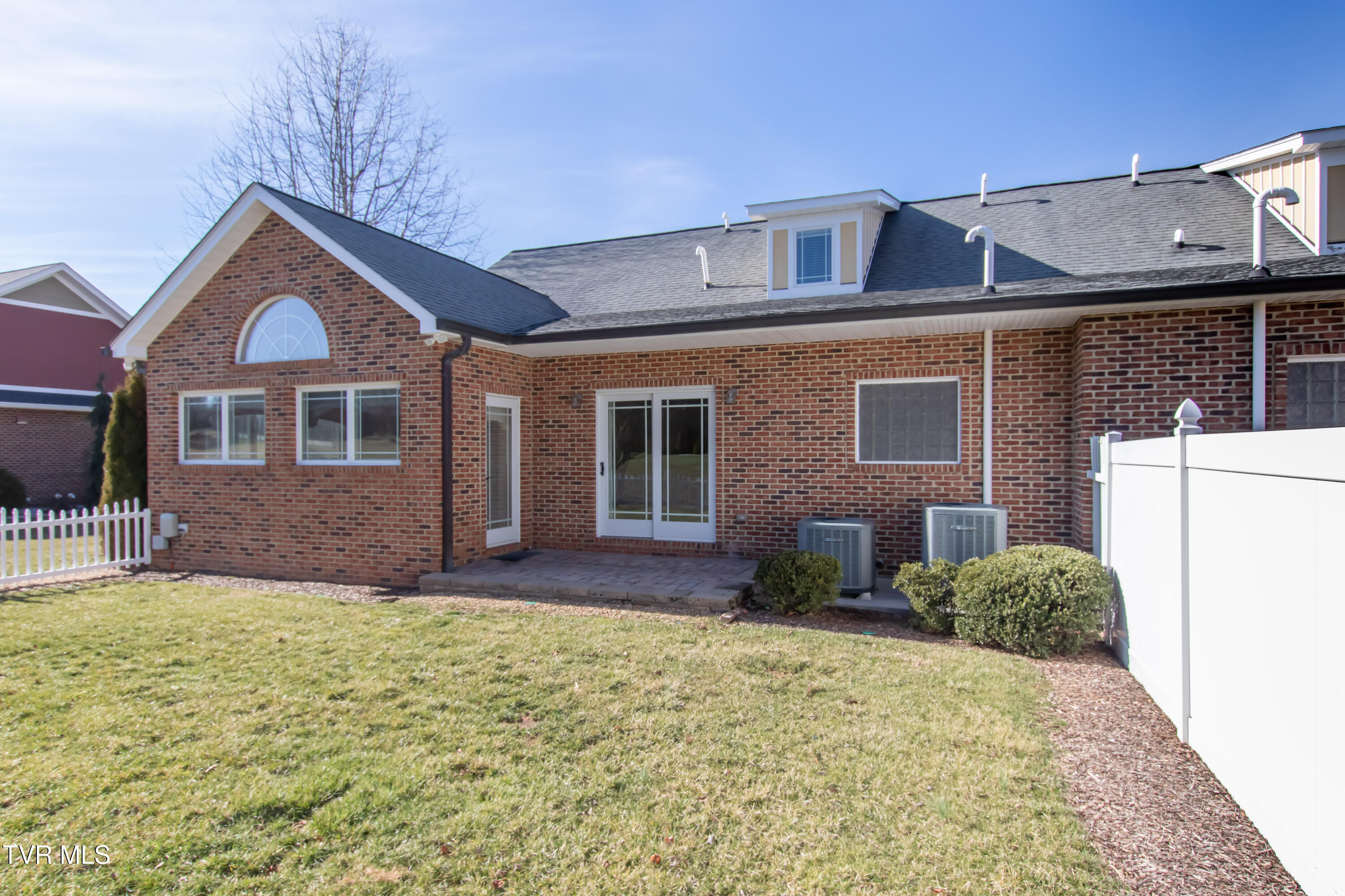 Bristol, Virginia 24202, United States, 3 Bedrooms Bedrooms, ,3 BathroomsBathrooms,Residential,Active,148