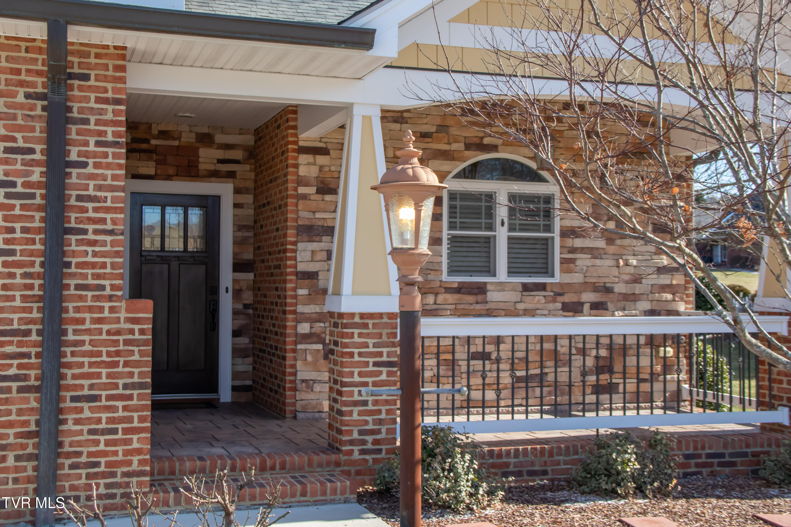 Bristol, Virginia 24202, United States, 3 Bedrooms Bedrooms, ,3 BathroomsBathrooms,Residential,Active,148