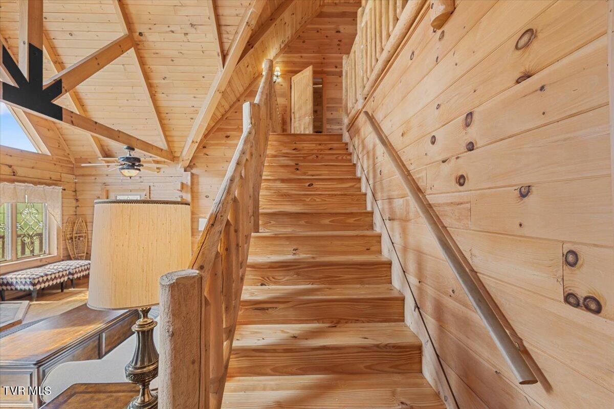 Piney Flats, Tennessee, 37686, United States, 3 Bedrooms Bedrooms, ,4 BathroomsBathrooms,Residential,Active,2034629