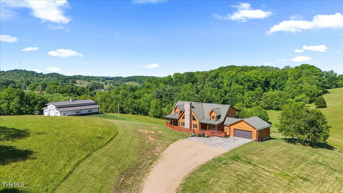Piney Flats, Tennessee, 37686, United States, 3 Bedrooms Bedrooms, ,4 BathroomsBathrooms,Residential,Active,2034629