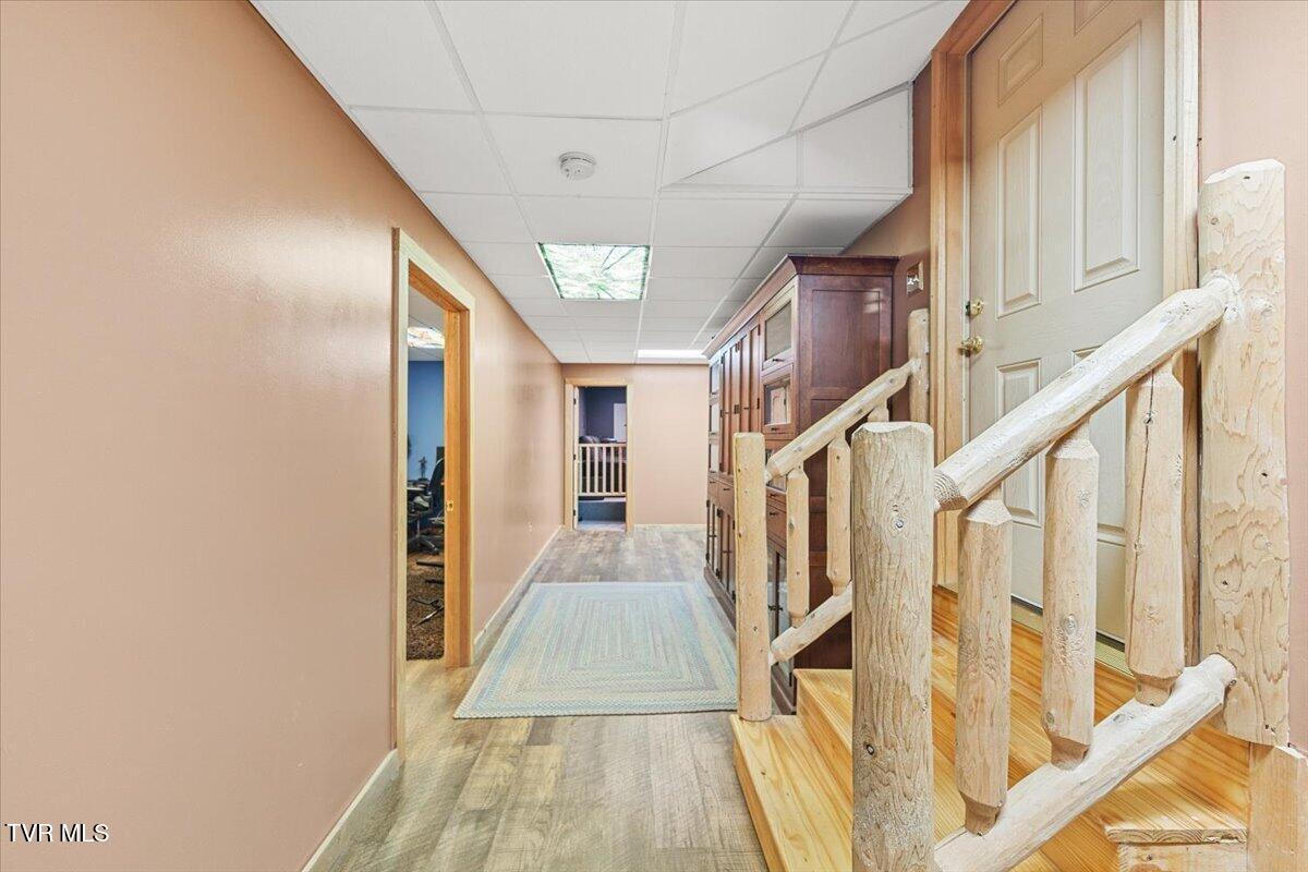 Piney Flats, Tennessee, 37686, United States, 3 Bedrooms Bedrooms, ,4 BathroomsBathrooms,Residential,Active,2034629