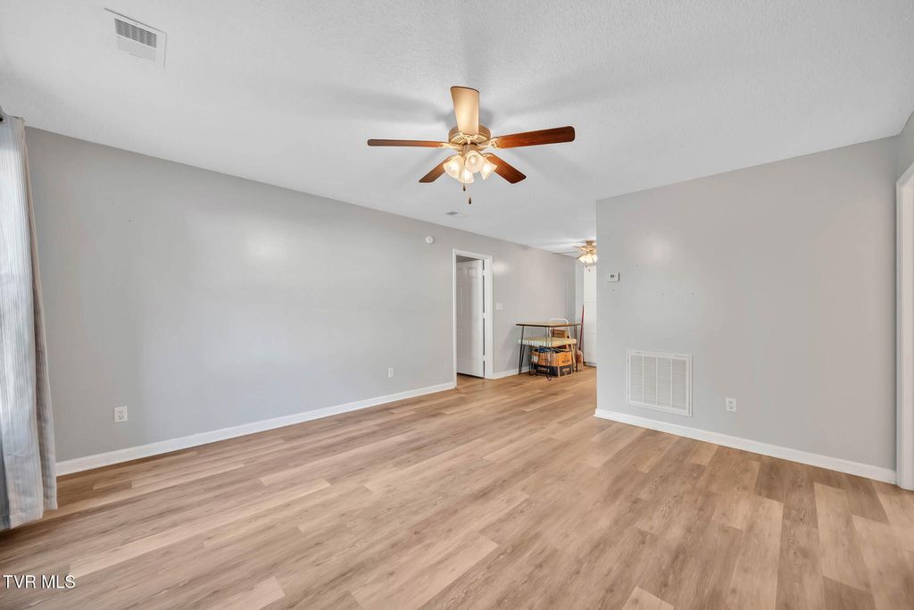 Photo of 125 Dean Archer Road #10, Jonesborough, TN 37659 (MLS # 9988134)