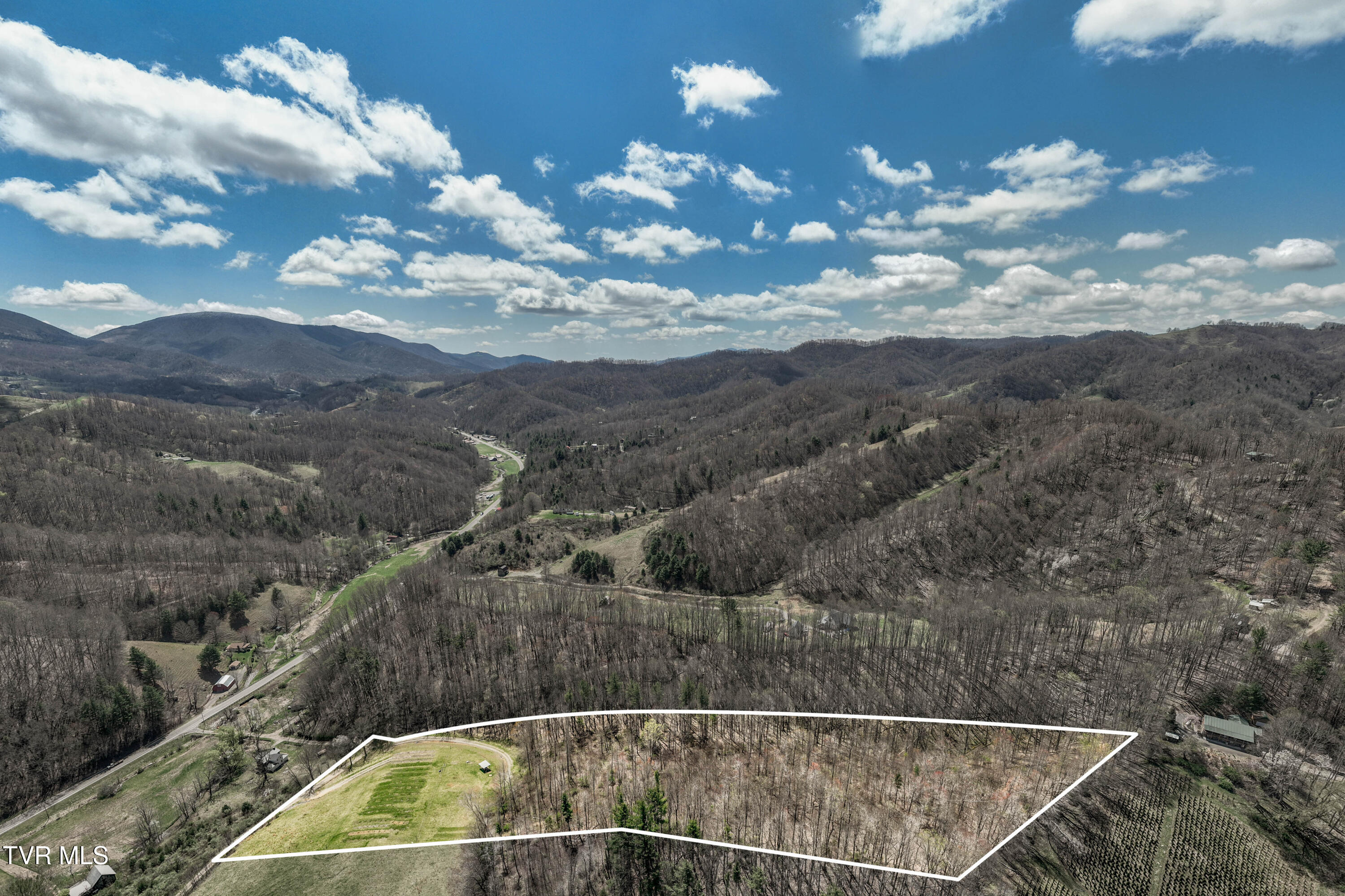 9676 Hwy 421 South, Trade, Tennessee image 13