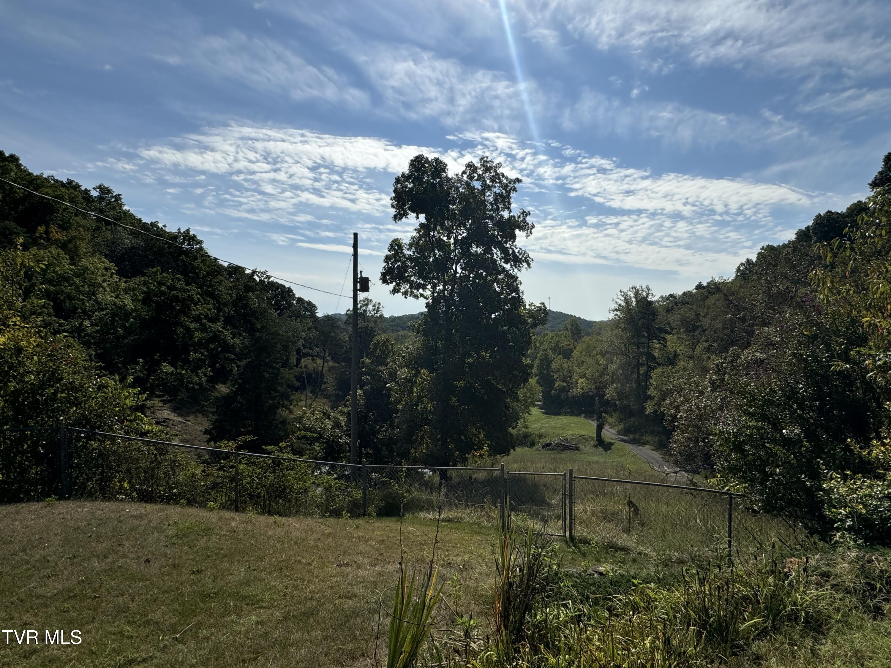 498 Big Elm Road, Church Hill, Tennessee image 6