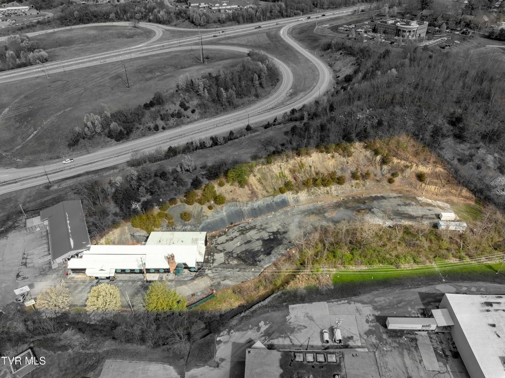 Photo of 3096 Roan Street, Johnson City, TN 37601 (MLS # 9992996)