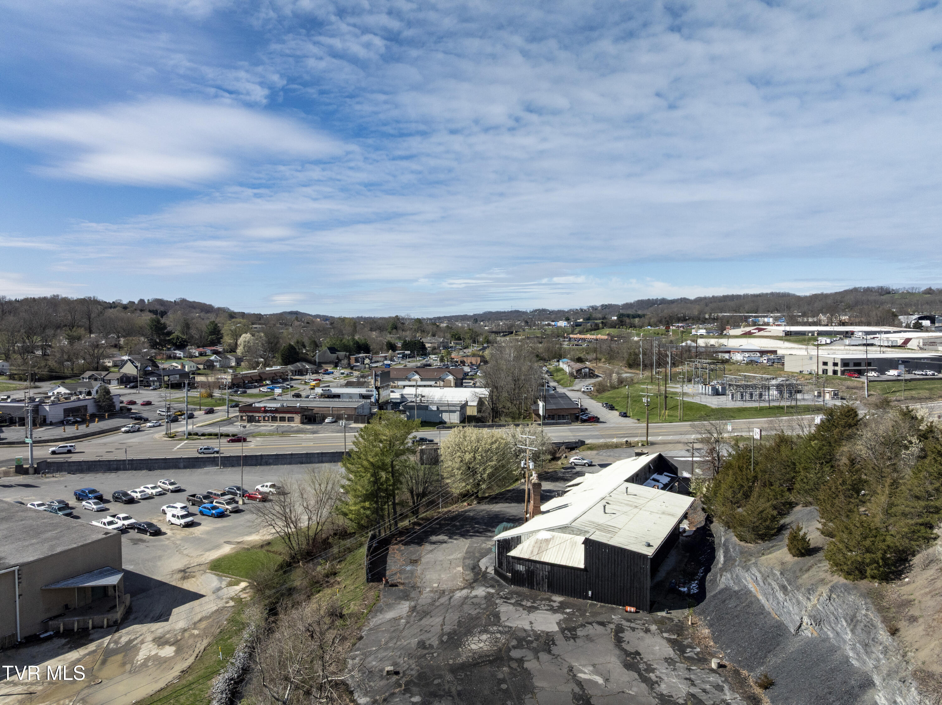 3096 North Roan Street