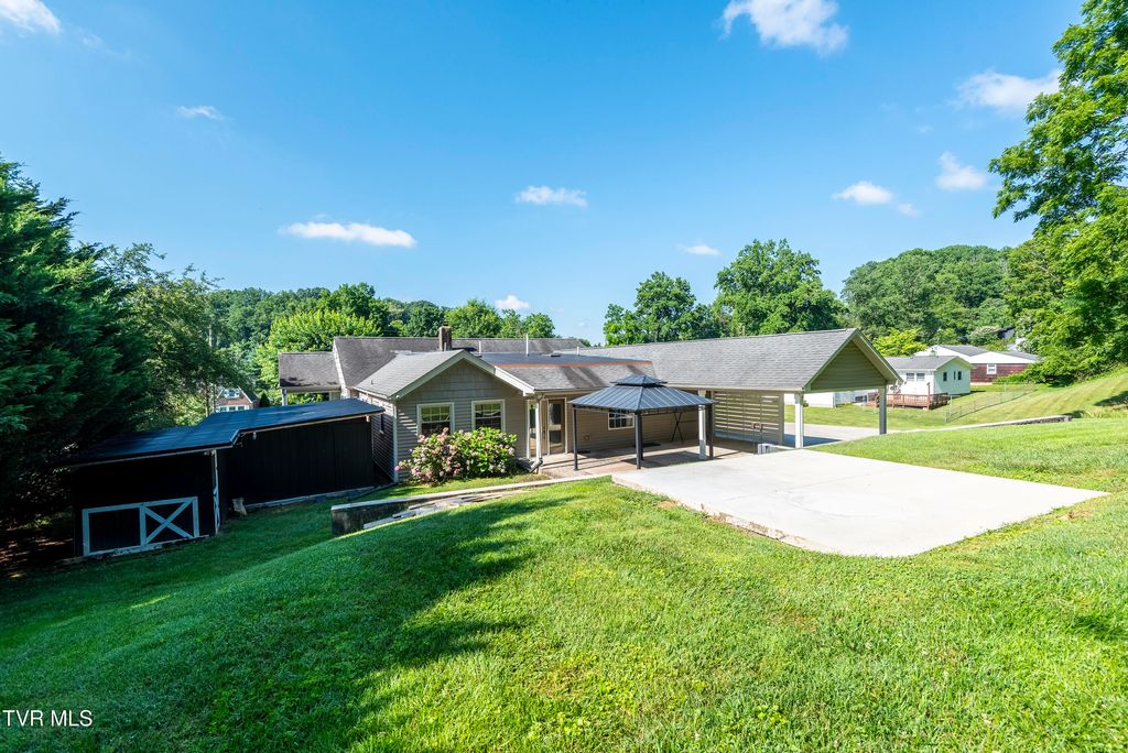 Photo of 363 Sandalwood Drive, Bristol, VA 24201 (MLS # 9984607)