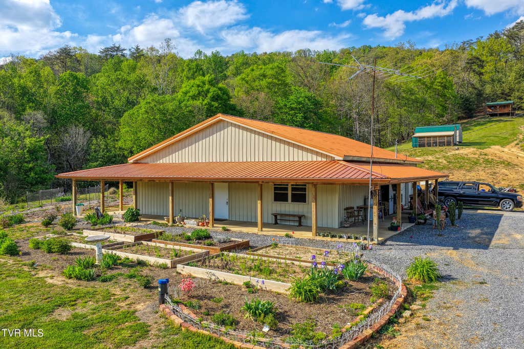 Photo of 336 Cloud Creek Road, Rogersville, TN 37857 (MLS # 9998729)