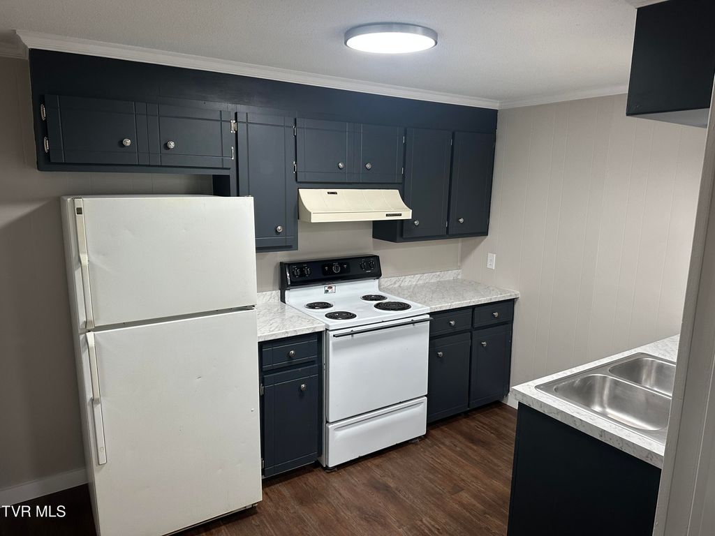 Photo of 116 Bayberry Street #5, Greeneville, TN 37743 (MLS # 9989470)