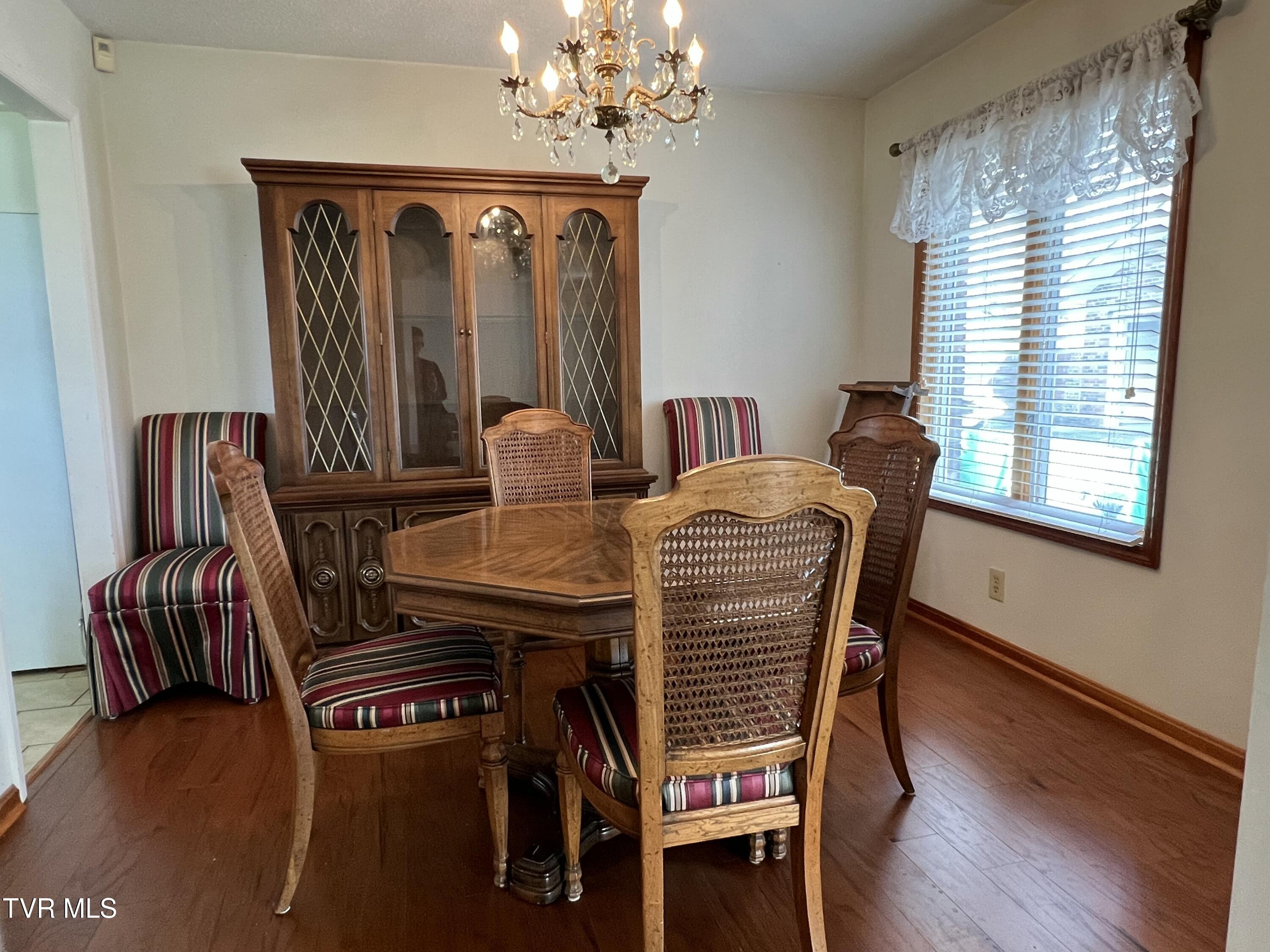 898 Jordan Road, Elizabethton, Tennessee image 33