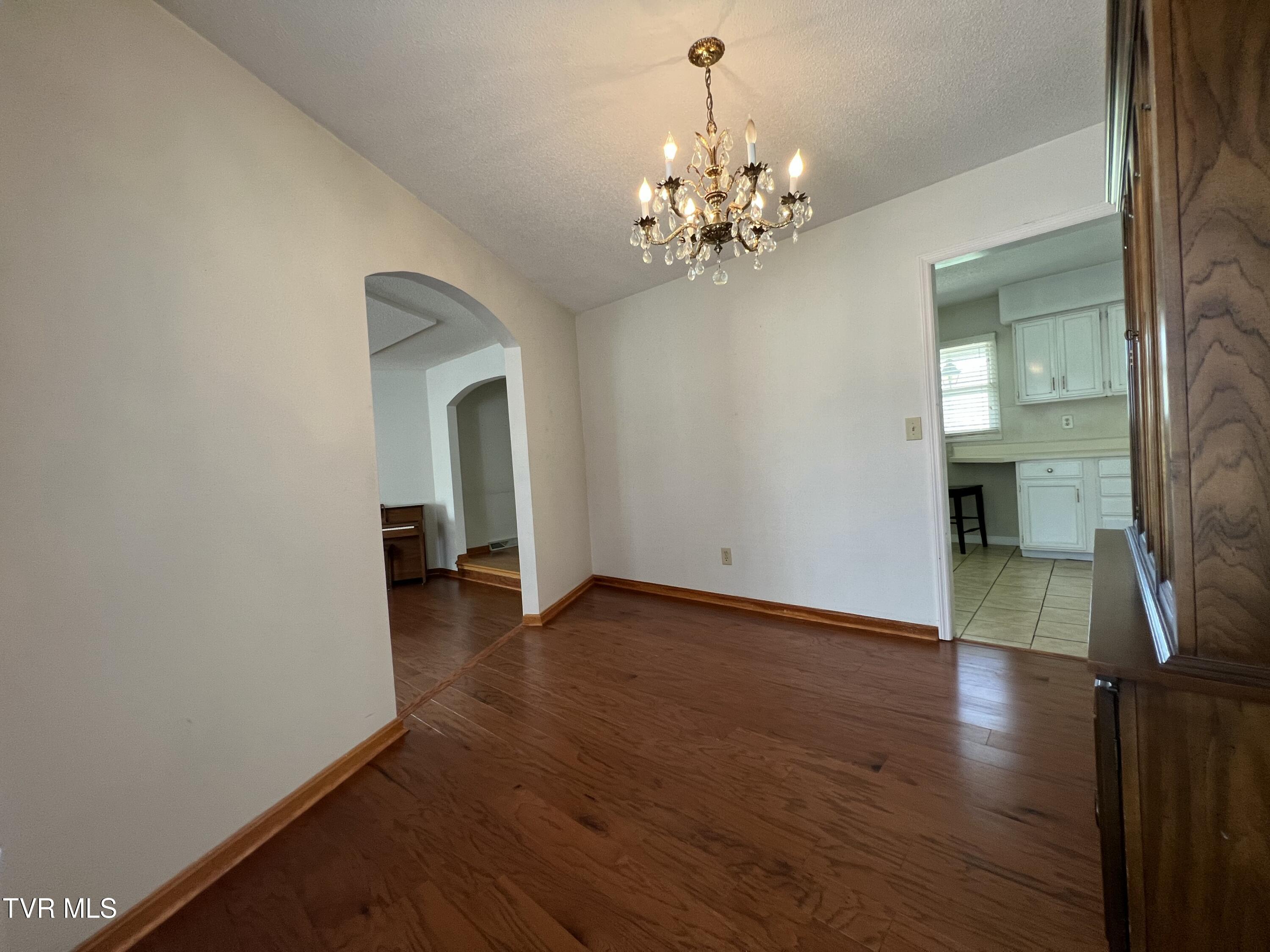 898 Jordan Road, Elizabethton, Tennessee image 37