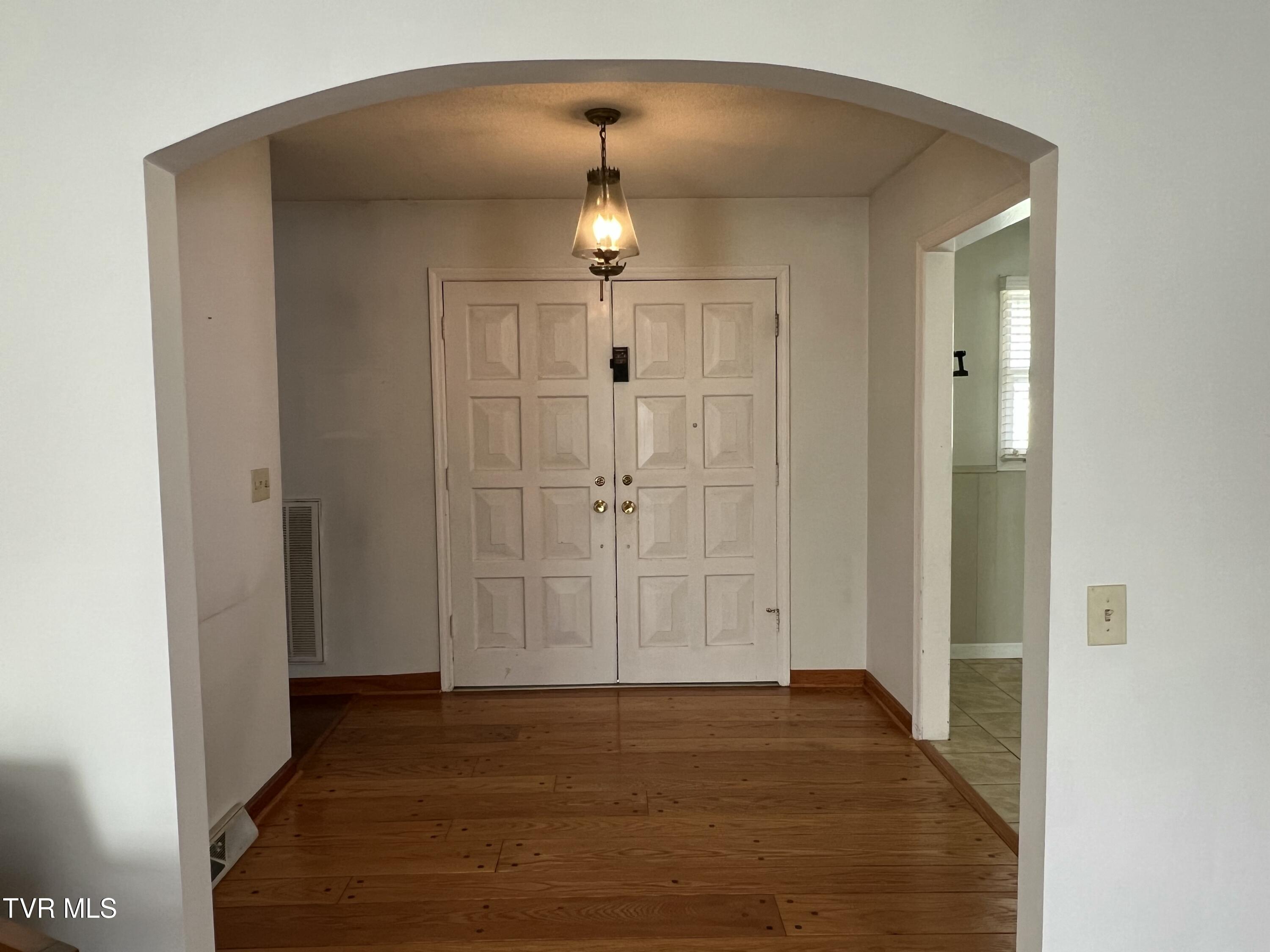 898 Jordan Road, Elizabethton, Tennessee image 27